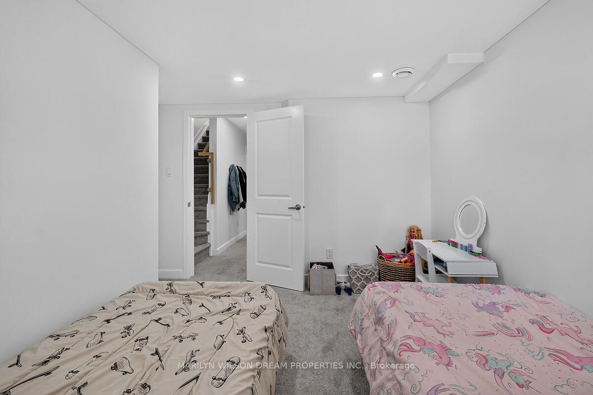 4522 Innes Road D Property Photo 25