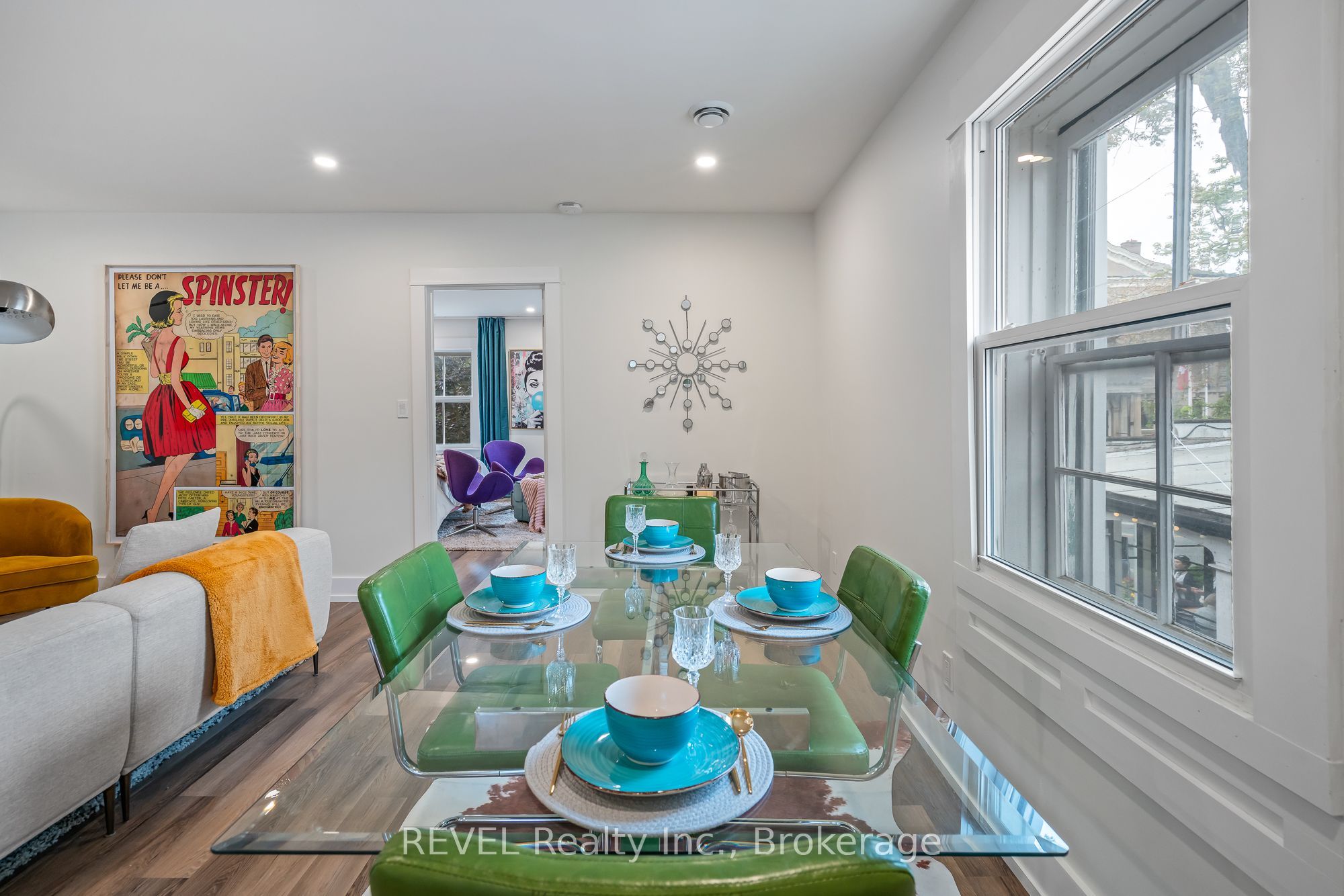 15 Queen Street Property Photo 33
