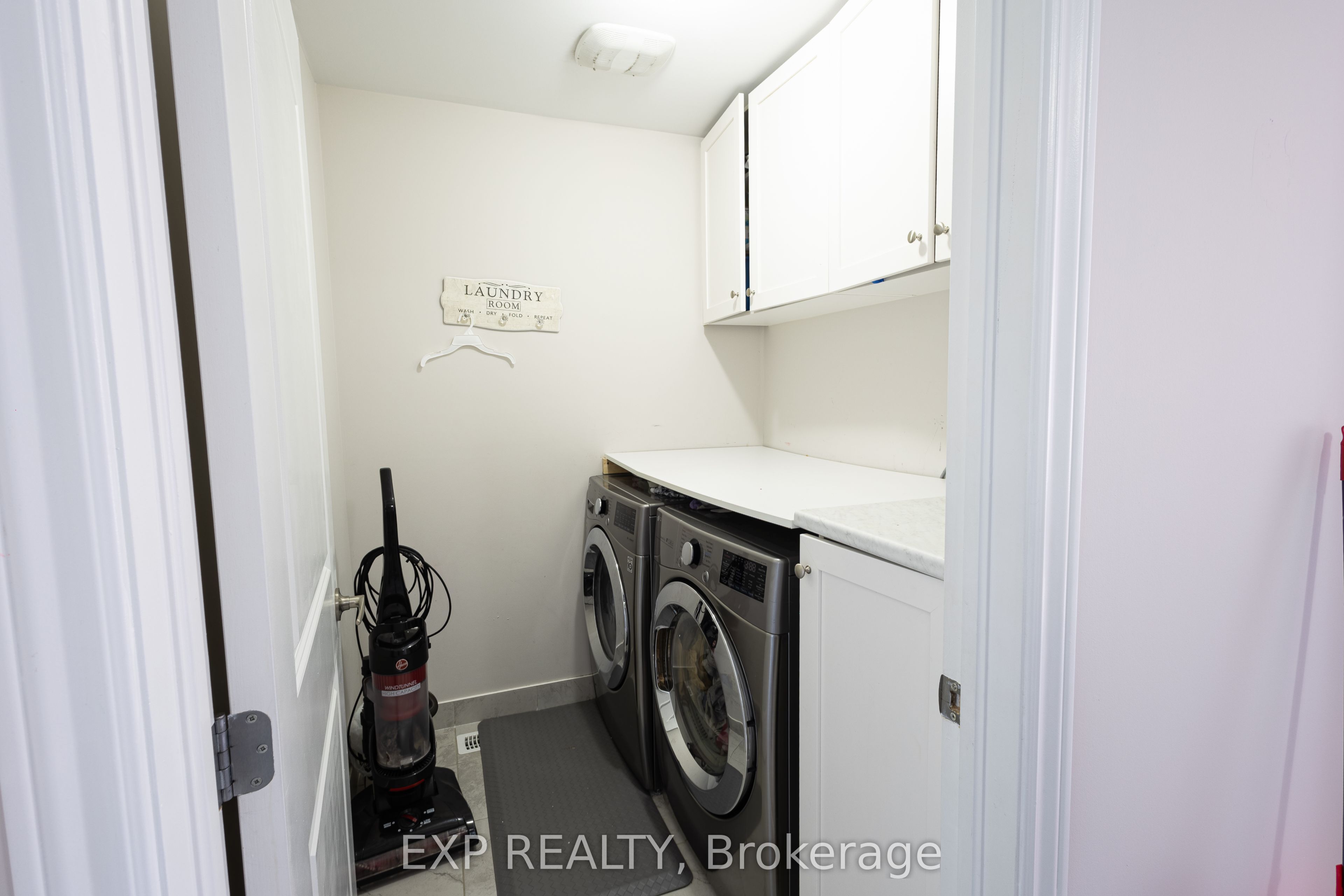 1008 Carden Lane Property Photo 17