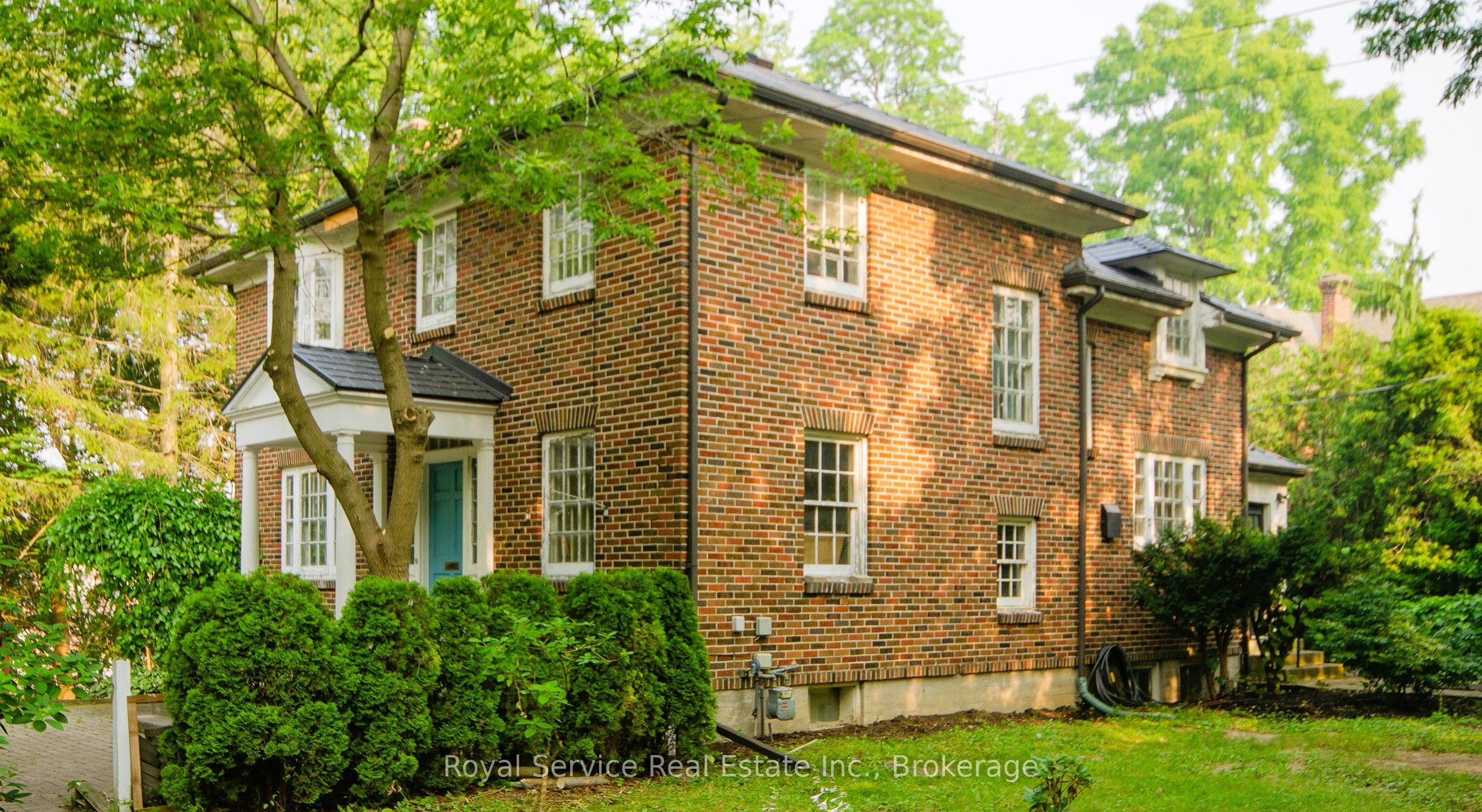 52 King Street Property Photo 1