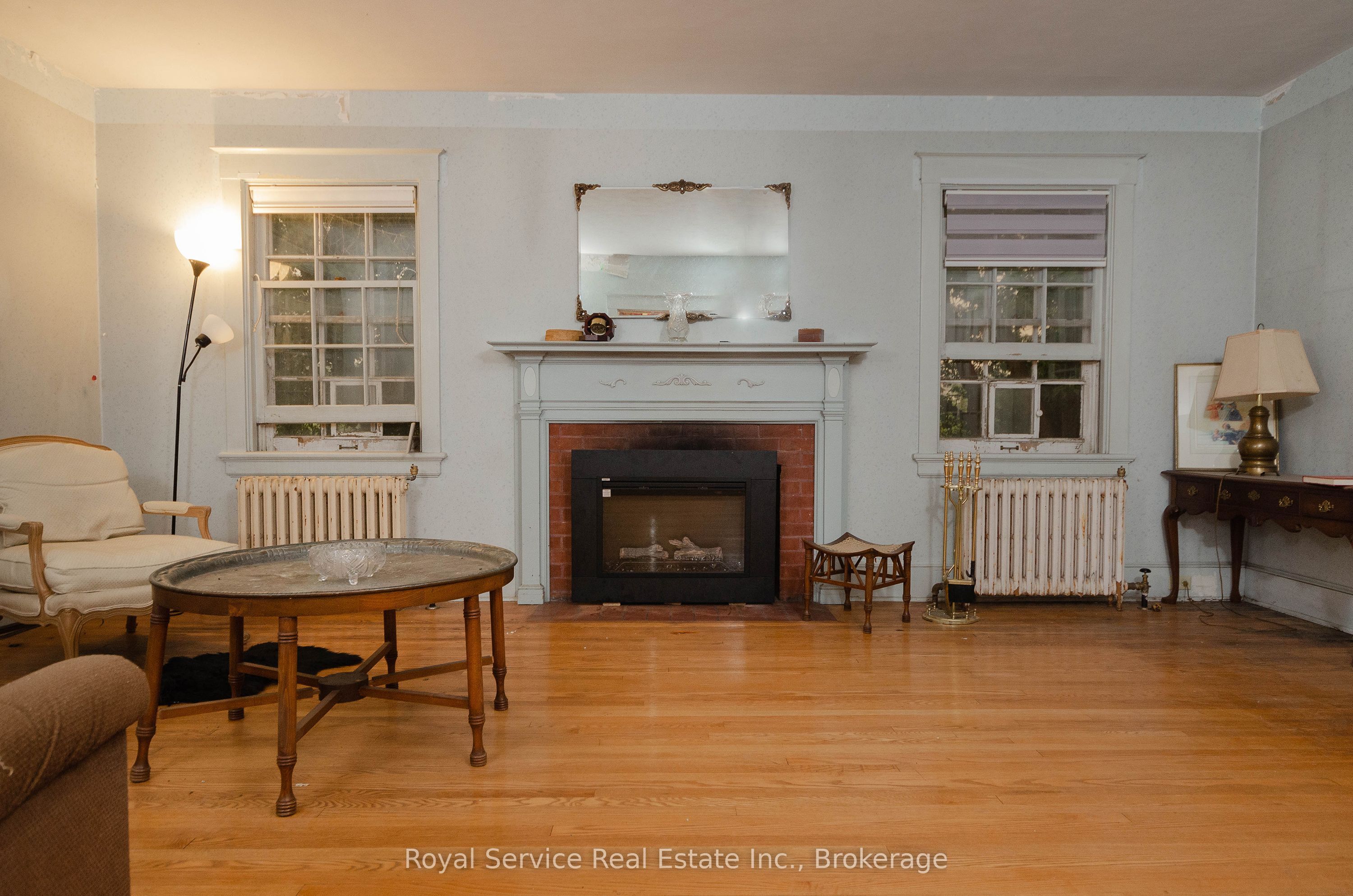 52 King Street Property Photo 8