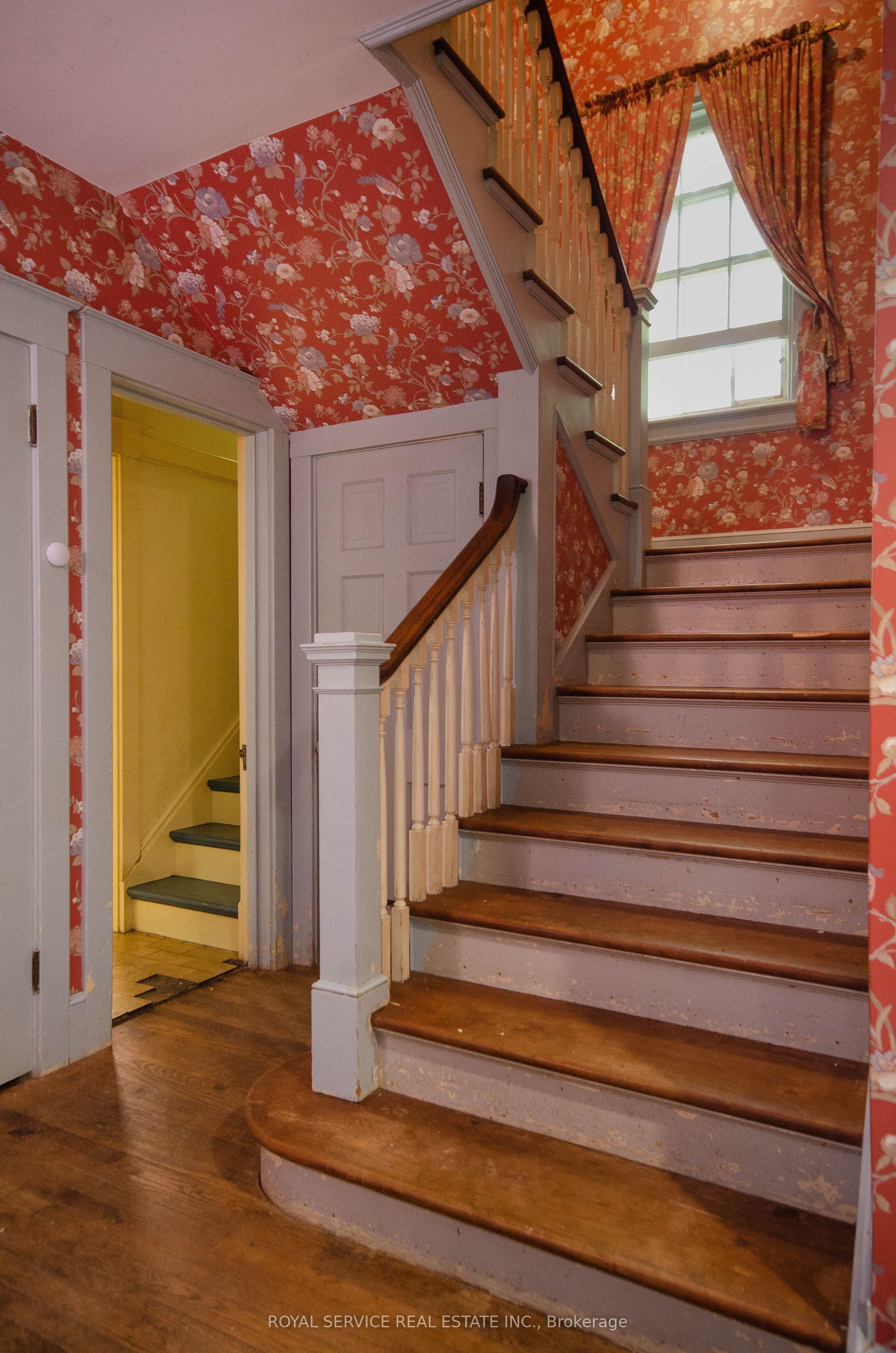 52 King Street Property Photo 15