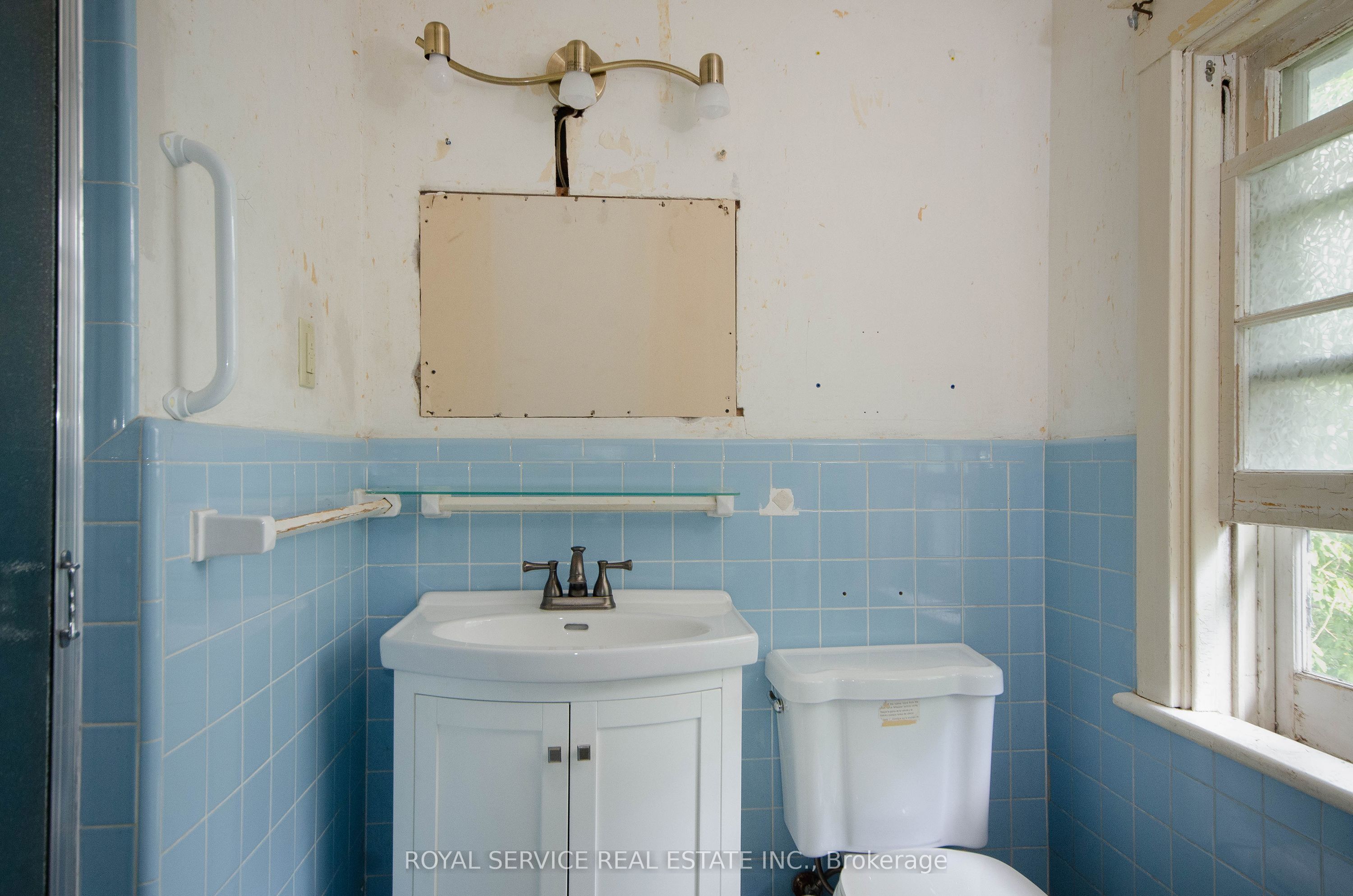 52 King Street Property Photo 18
