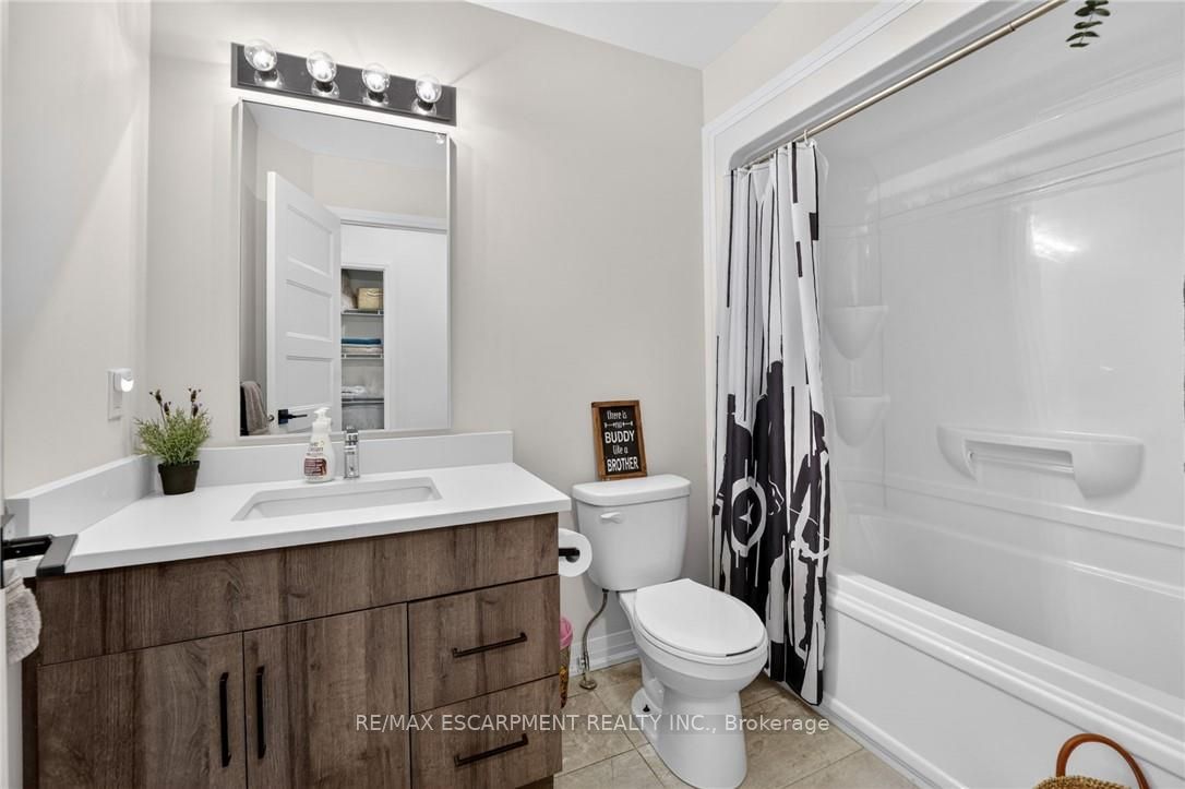 6 Jayla Lane Property Photo 22