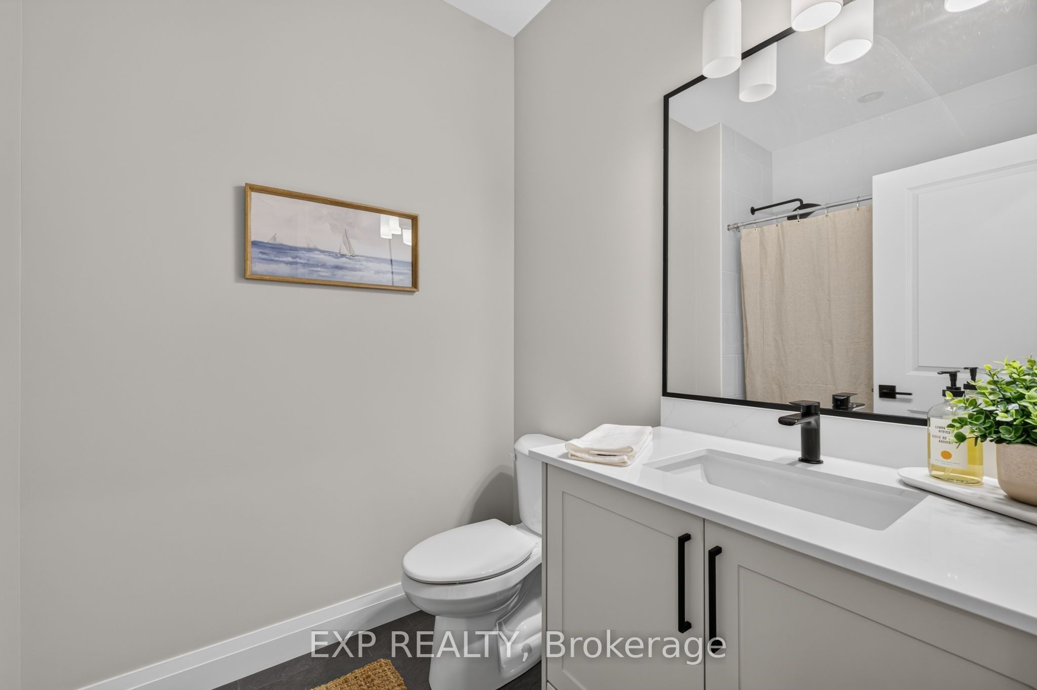 6 Sullivan Street Property Photo 8