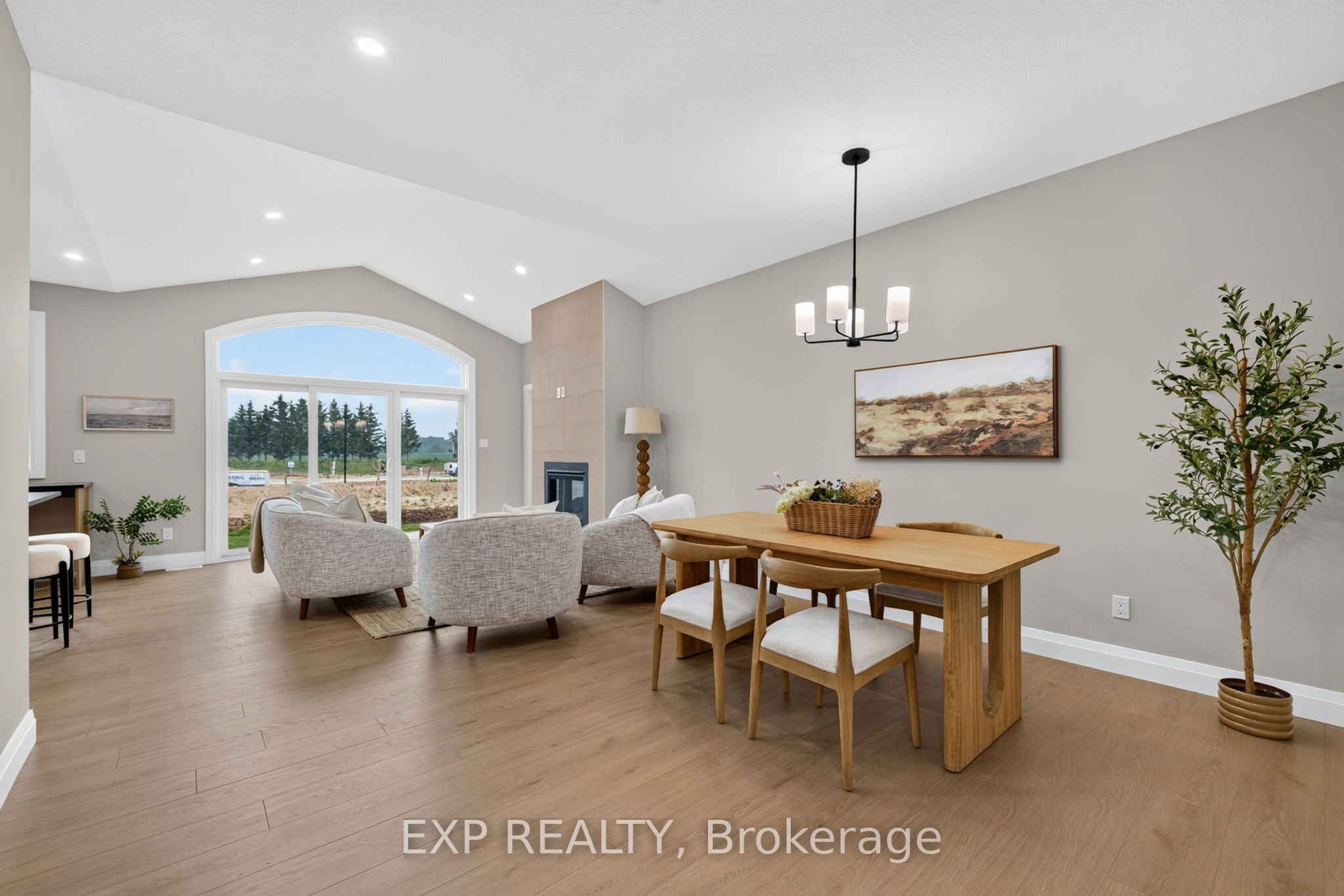 6 Sullivan Street Property Photo 14