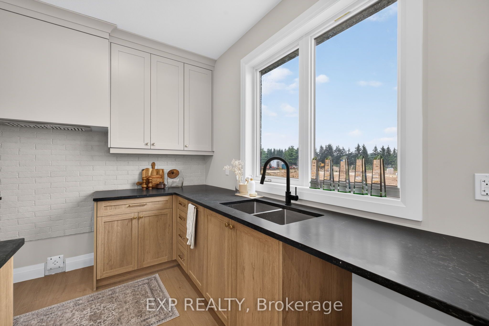 6 Sullivan Street Property Photo 19