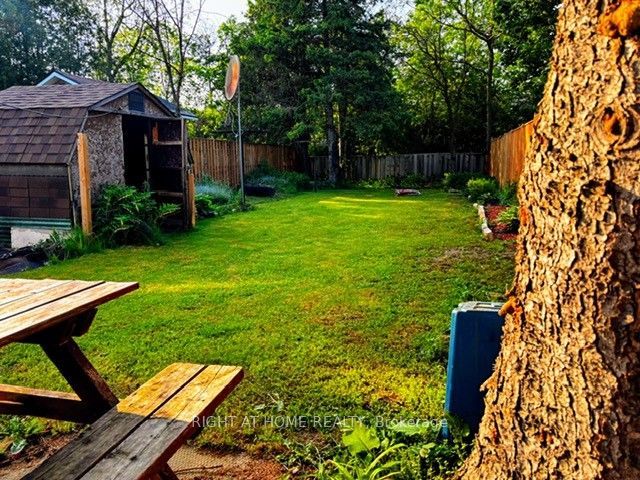 96 Markwood Drive Property Photo 15