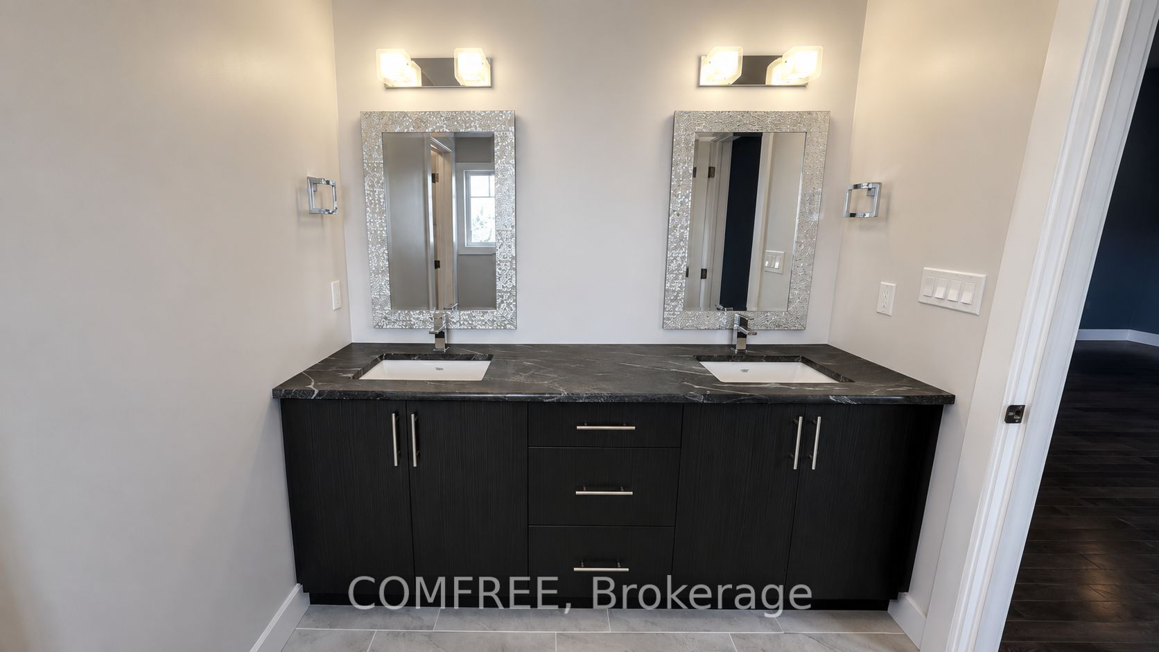 2024 Wateroak Drive Property Photo 16