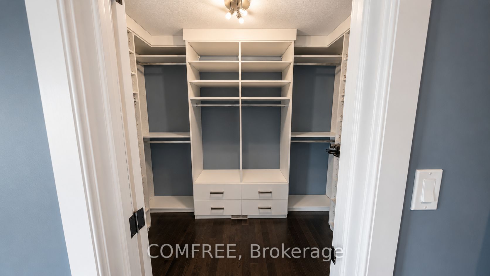 2024 Wateroak Drive Property Photo 18