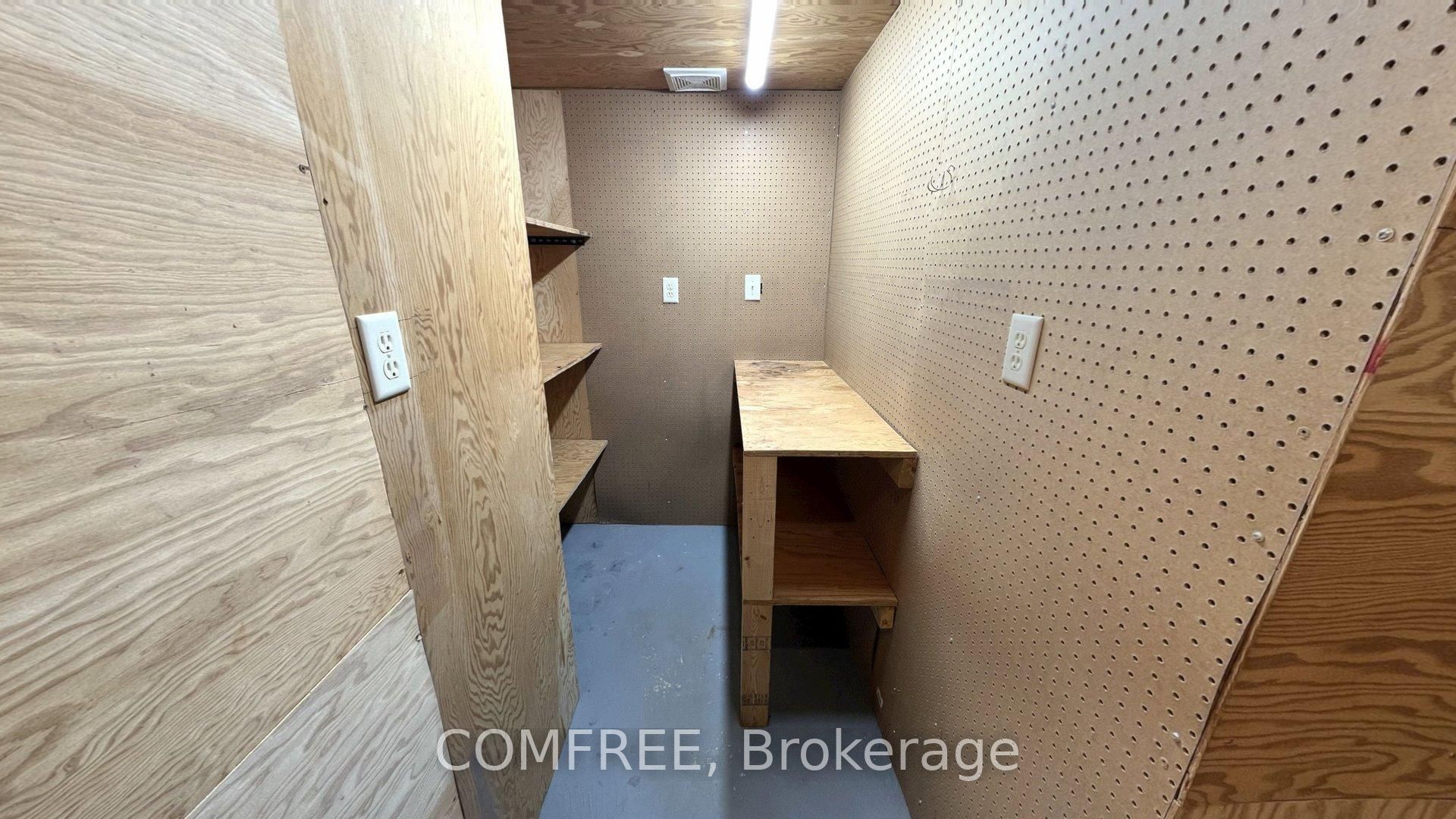 2024 Wateroak Drive Property Photo 23