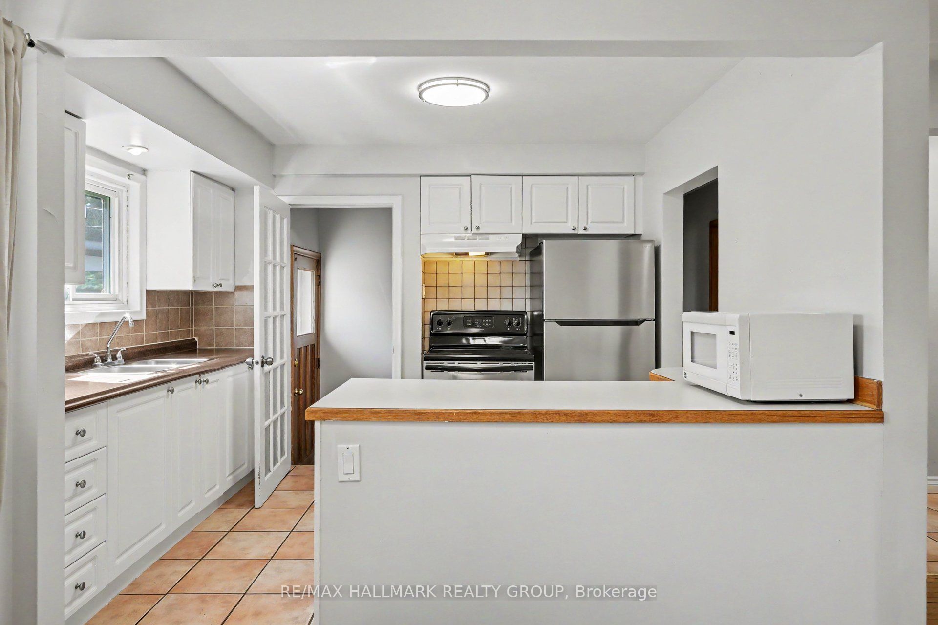 2067 Bangor Street Property Photo 12