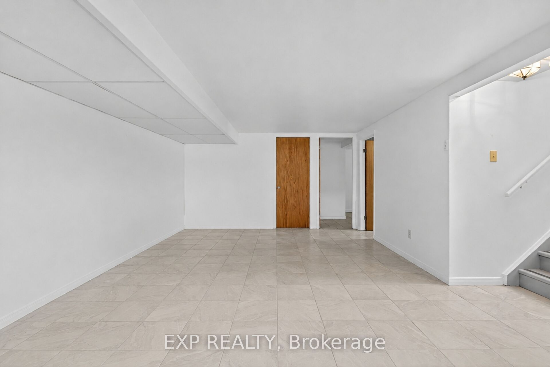 338 William Street Property Photo 43