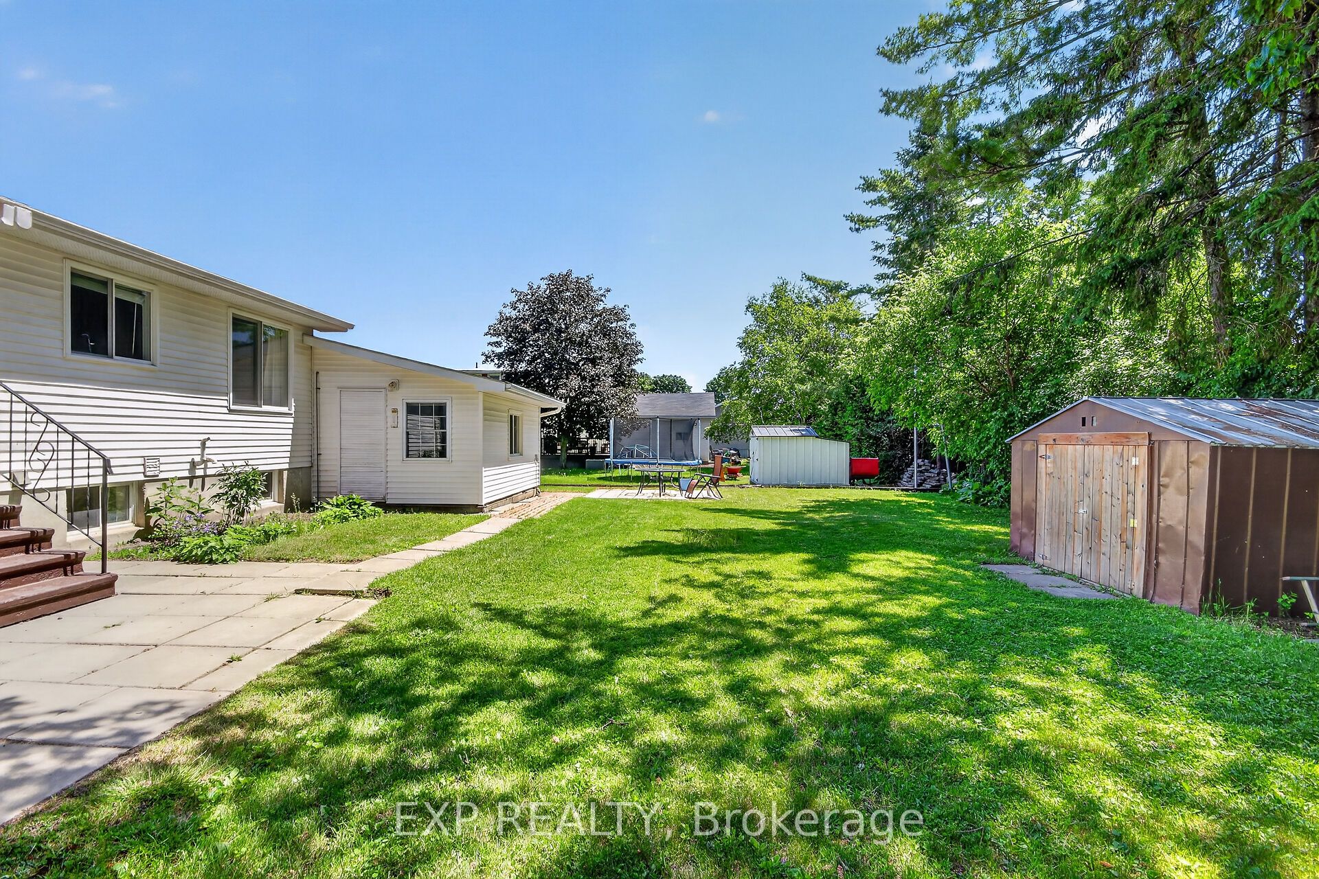 338 William Street Property Photo 49