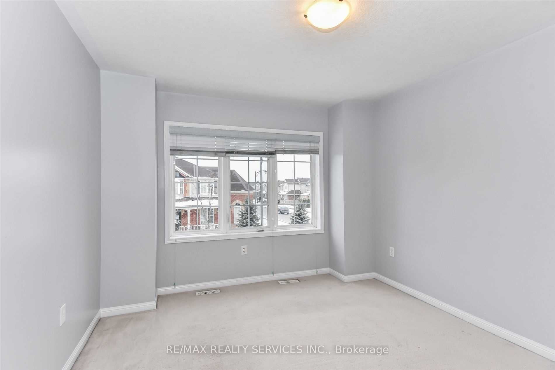48 Fletcher Circle Property Photo 15