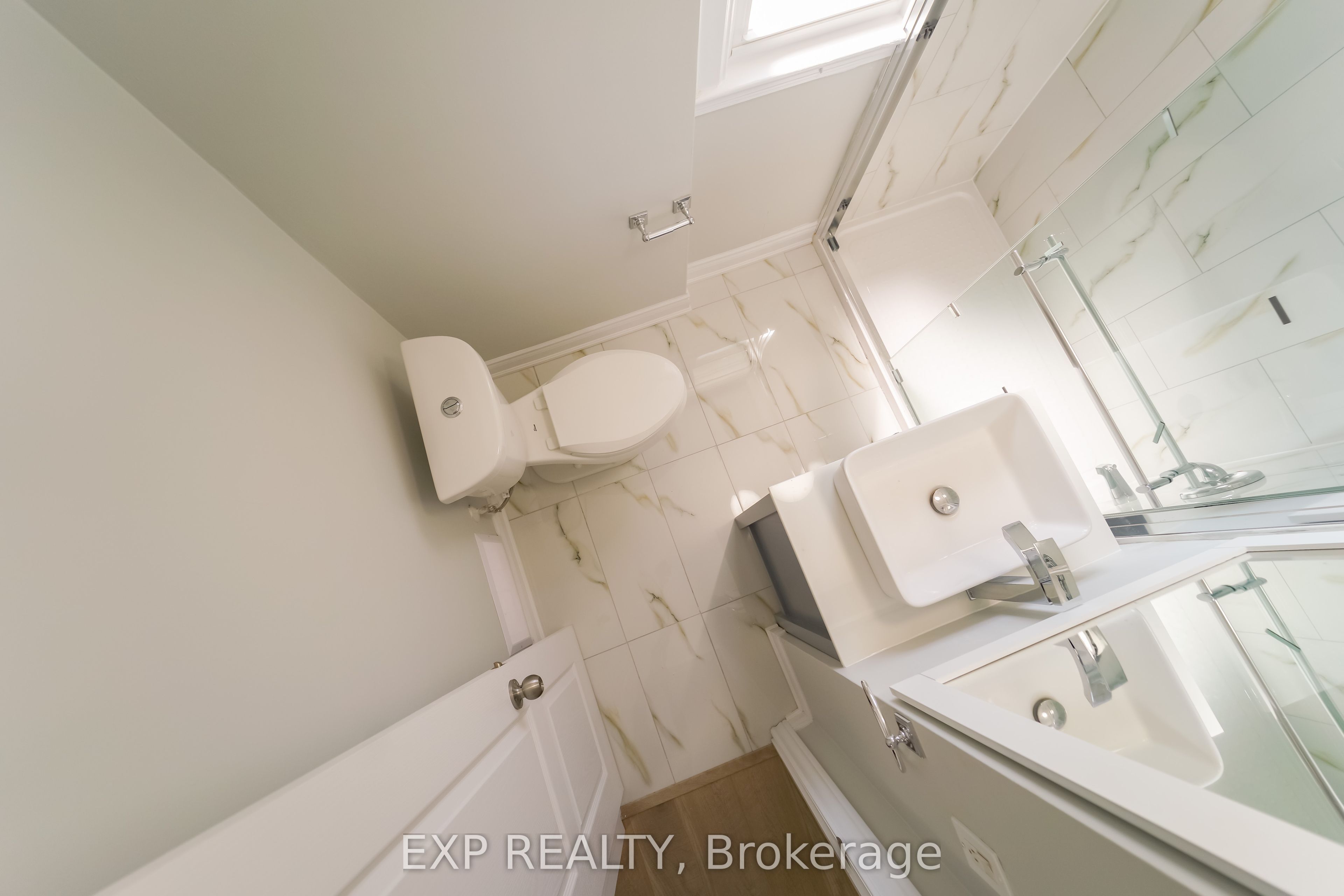 1509 Main Street E Property Photo 21