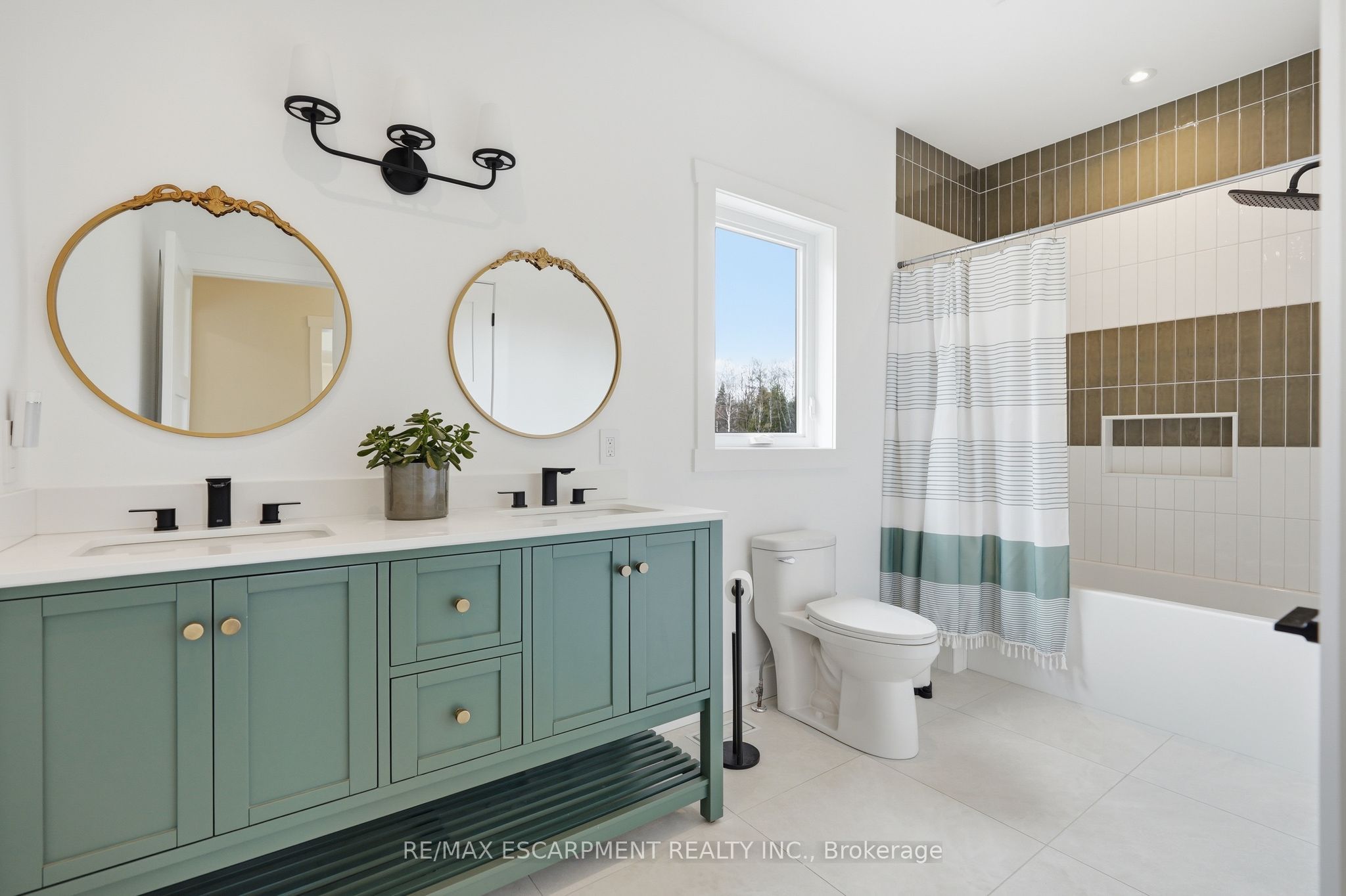 1161 Barkway Road Property Photo 25