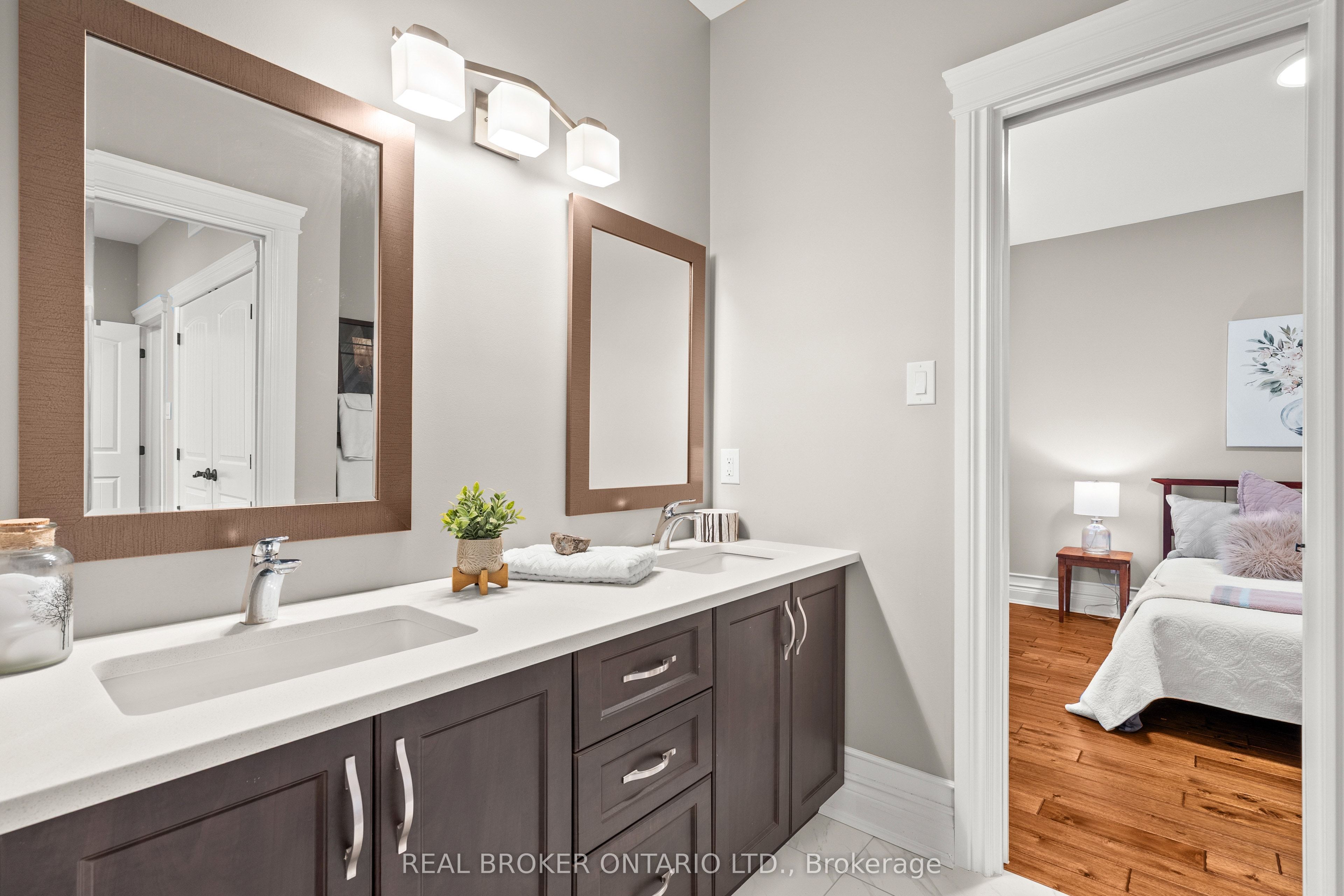 238 Justin Drive Property Photo 21