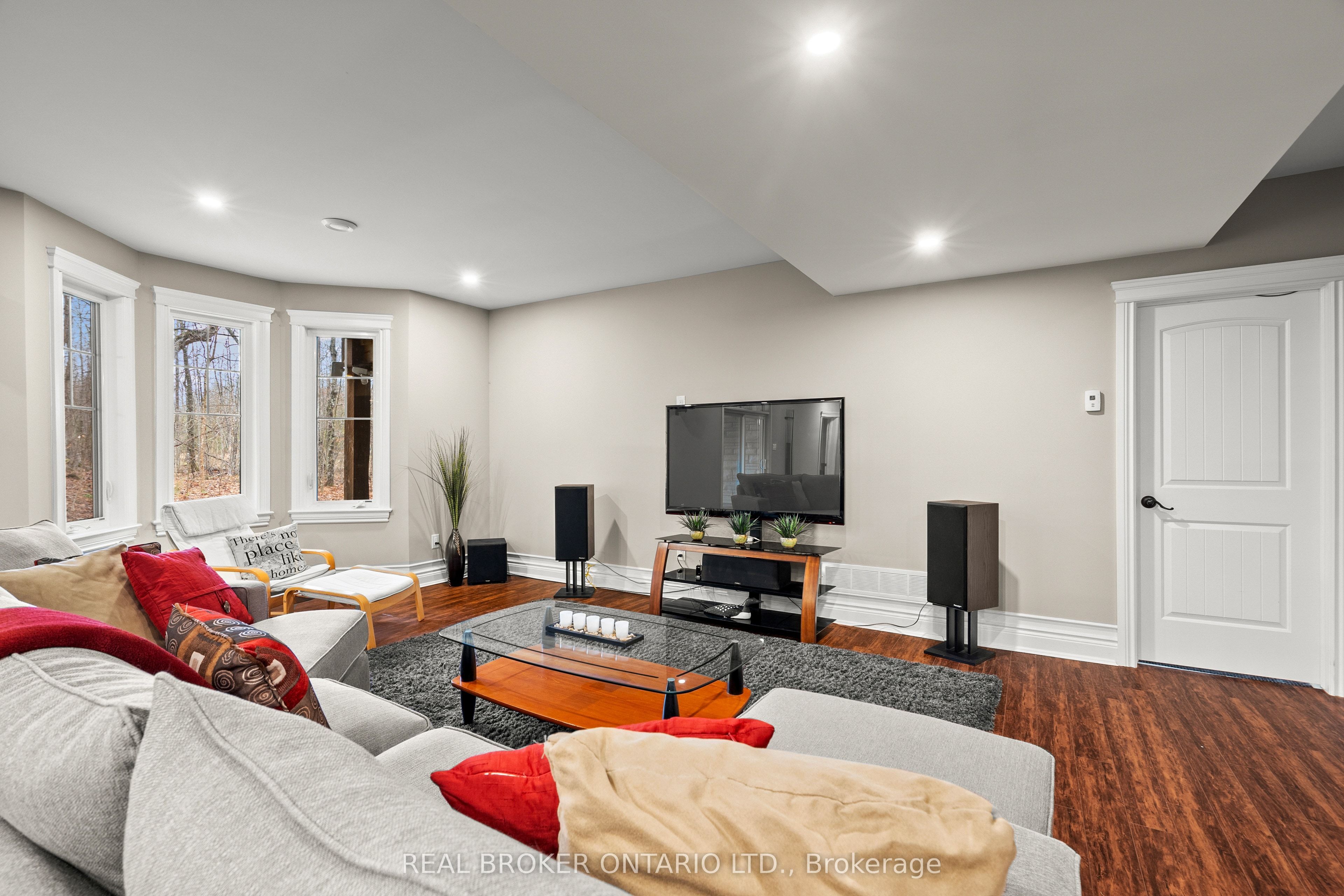 238 Justin Drive Property Photo 28