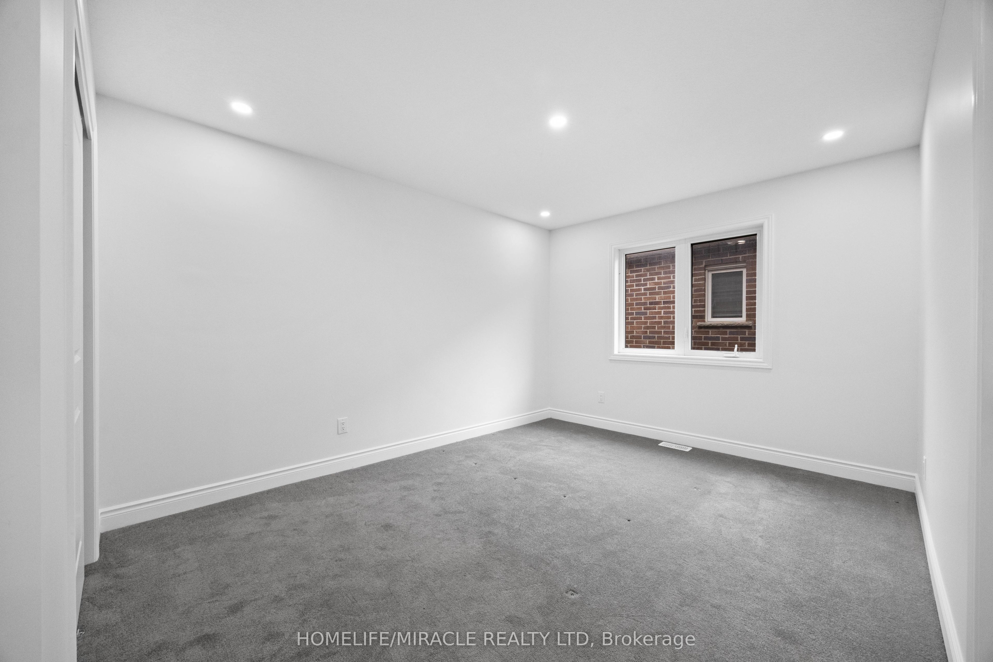196 Freure Drive Property Photo 30