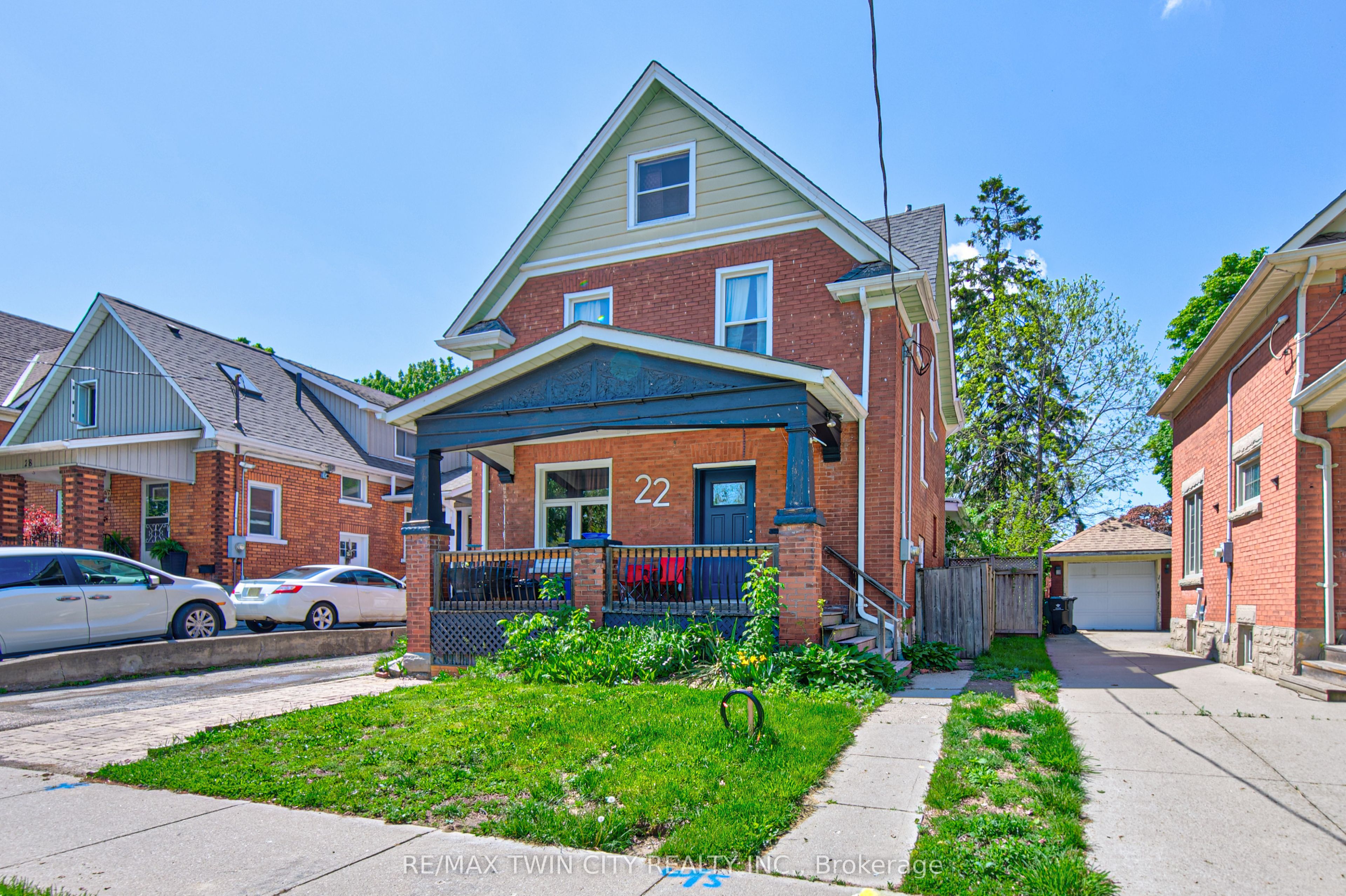 22 Herlan Avenue Property Photo 3