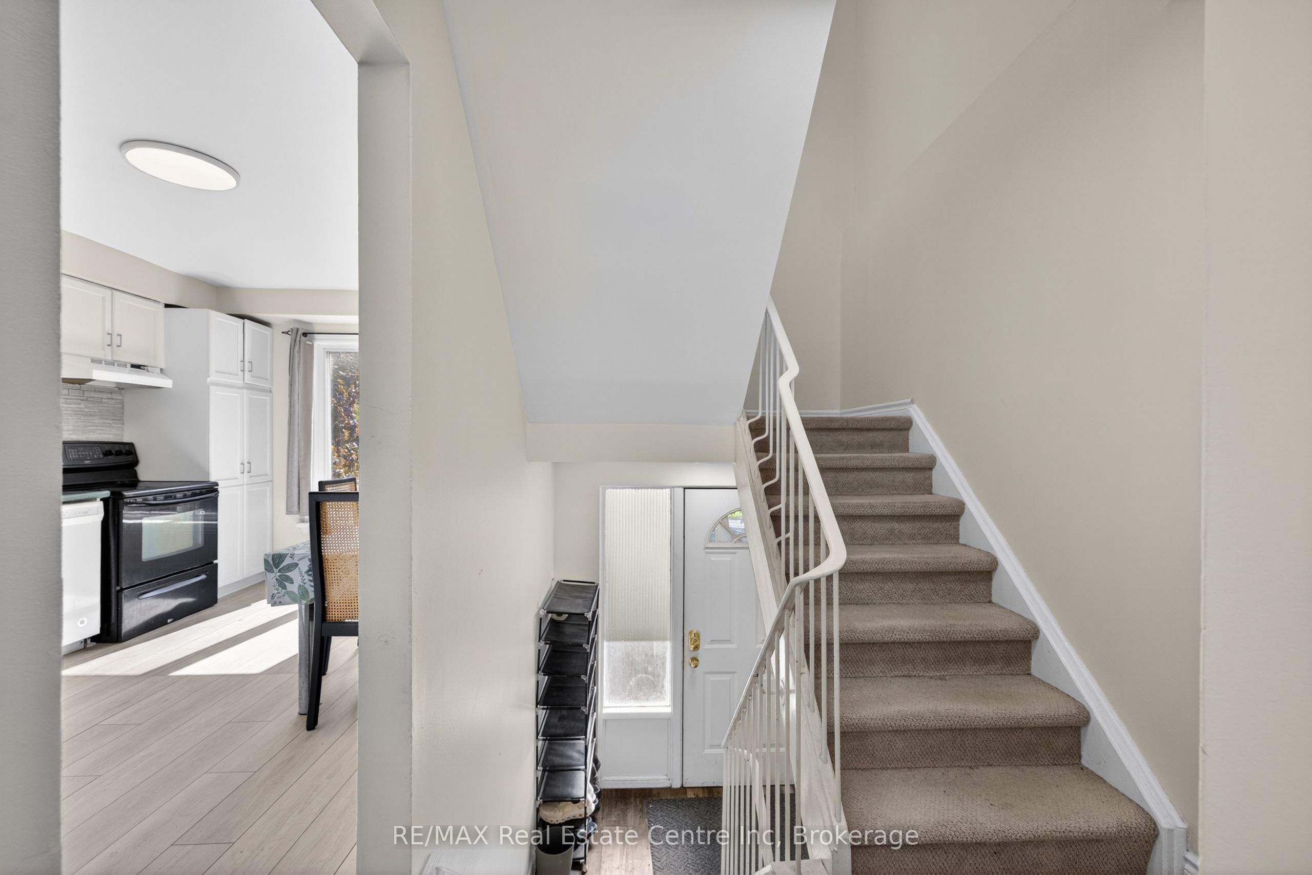 137 Dovercliffe Road Property Photo 10