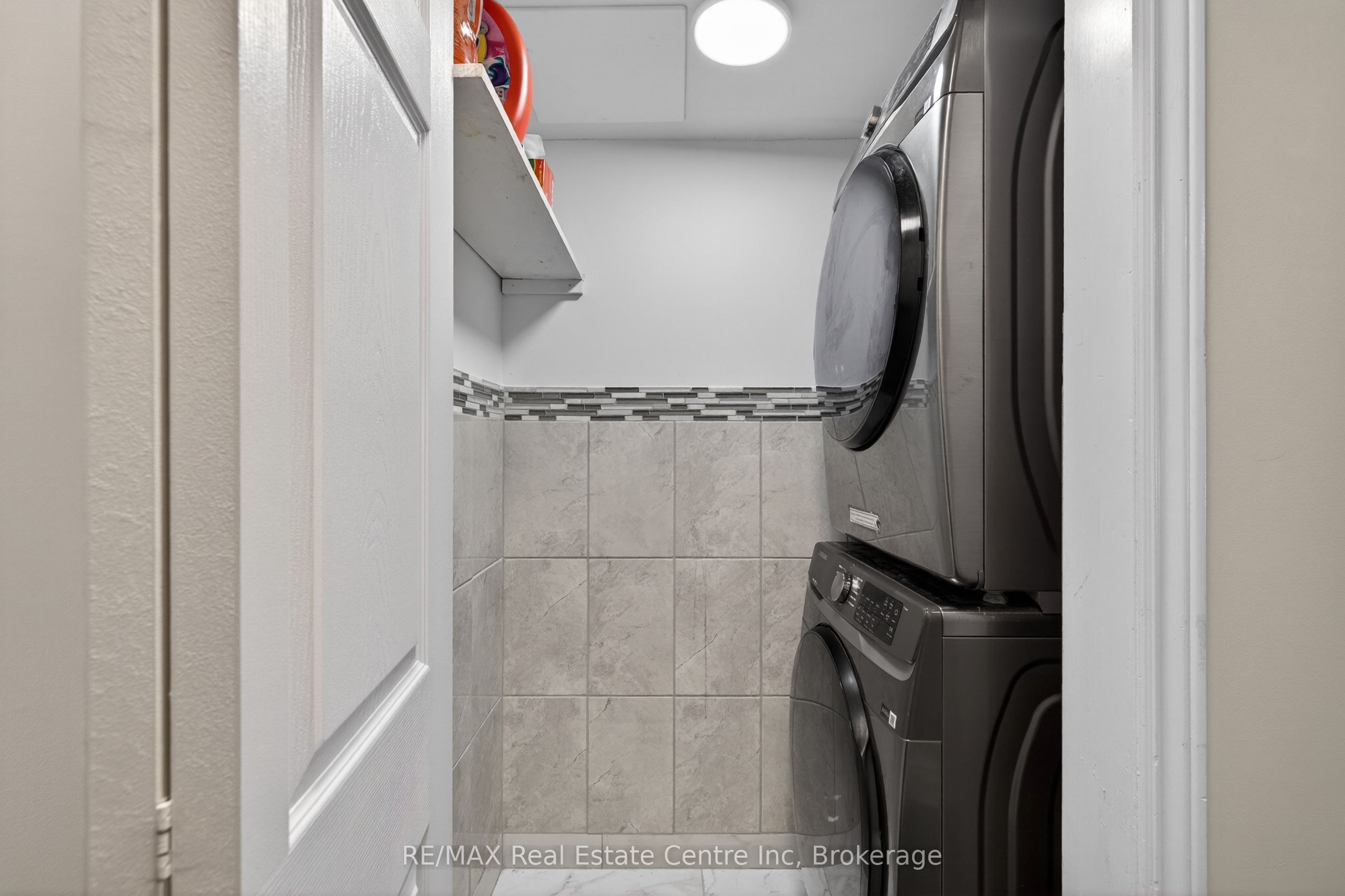 137 Dovercliffe Road Property Photo 16