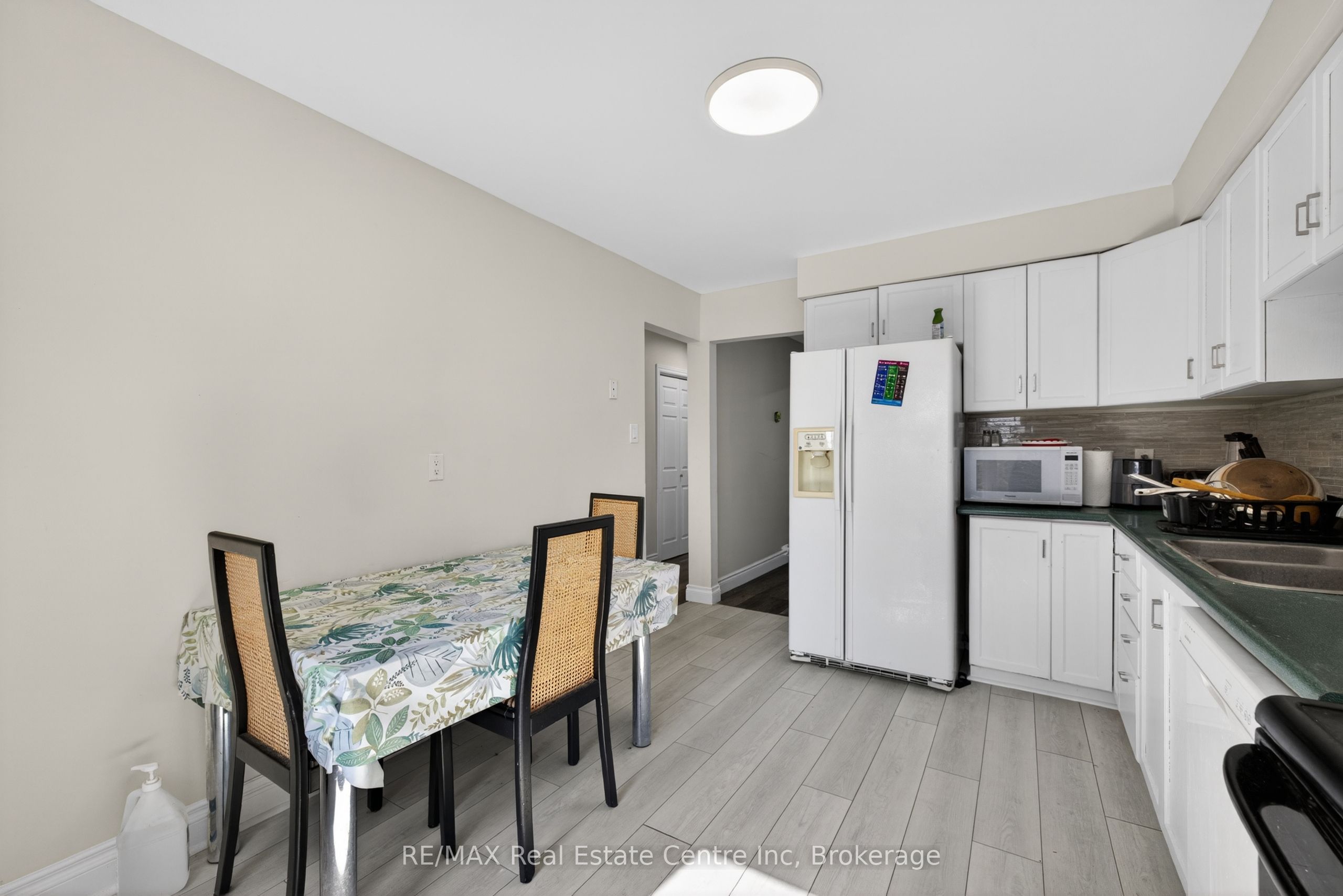 137 Dovercliffe Road Property Photo 17