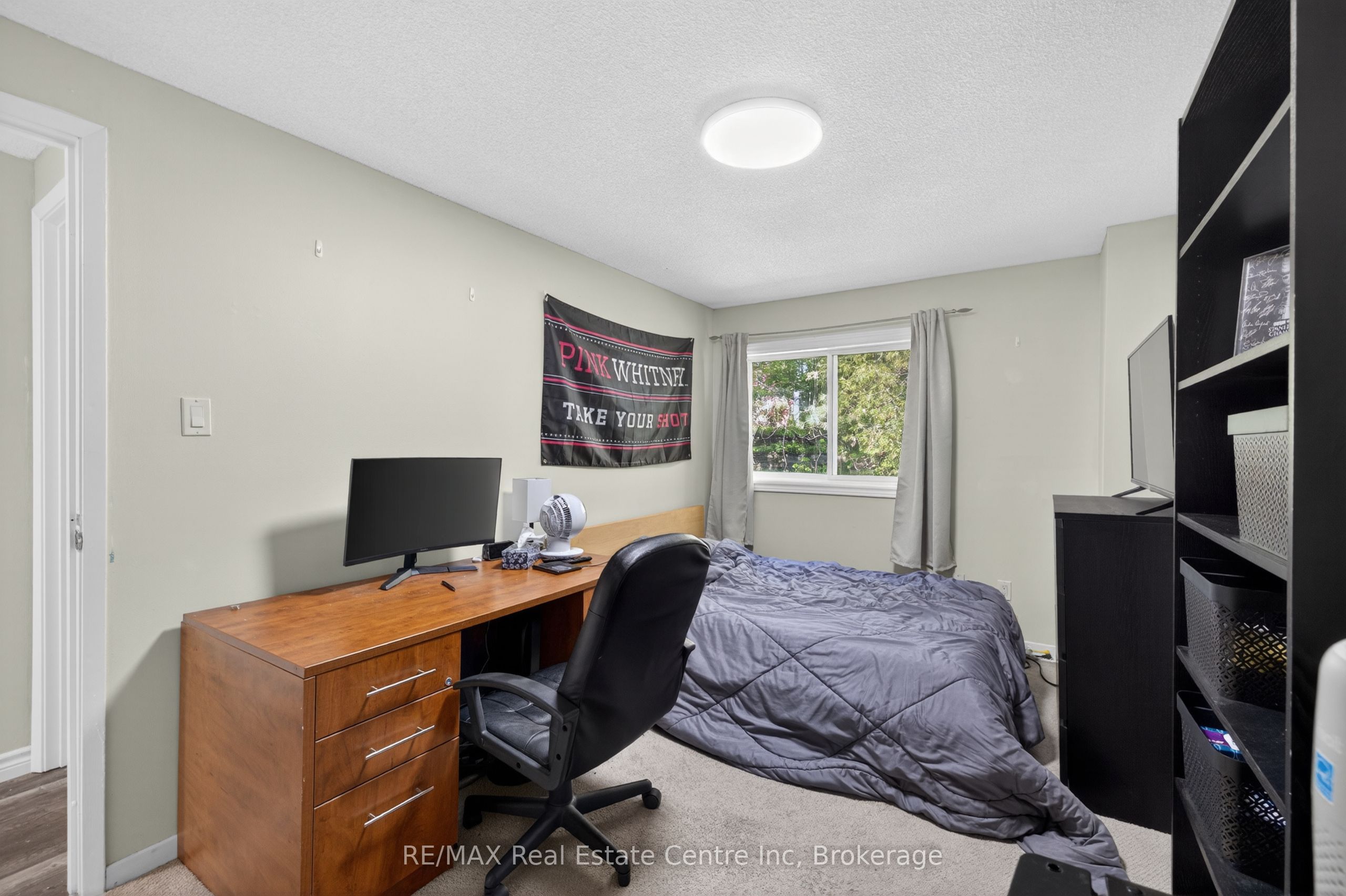 137 Dovercliffe Road Property Photo 24