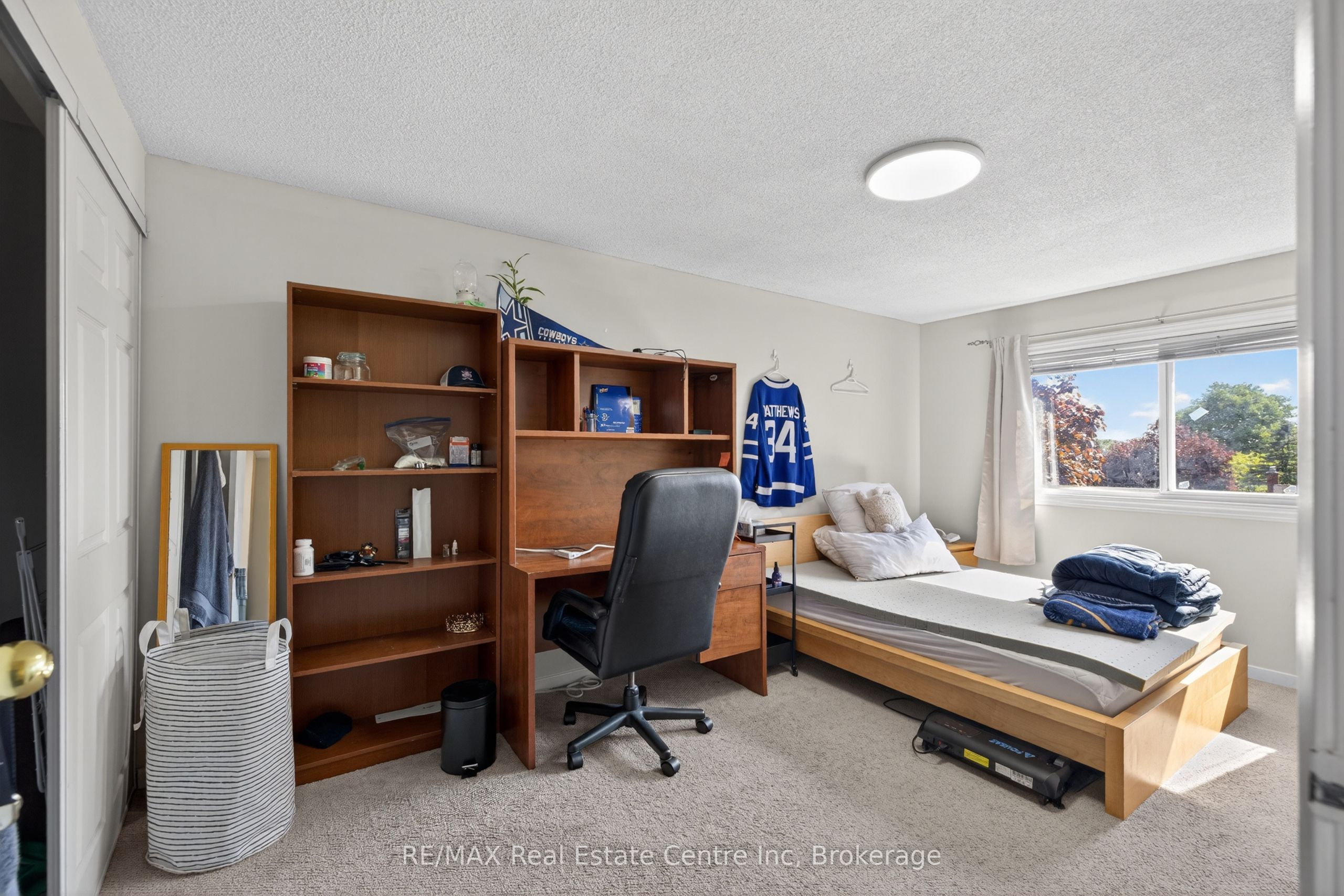 137 Dovercliffe Road Property Photo 28