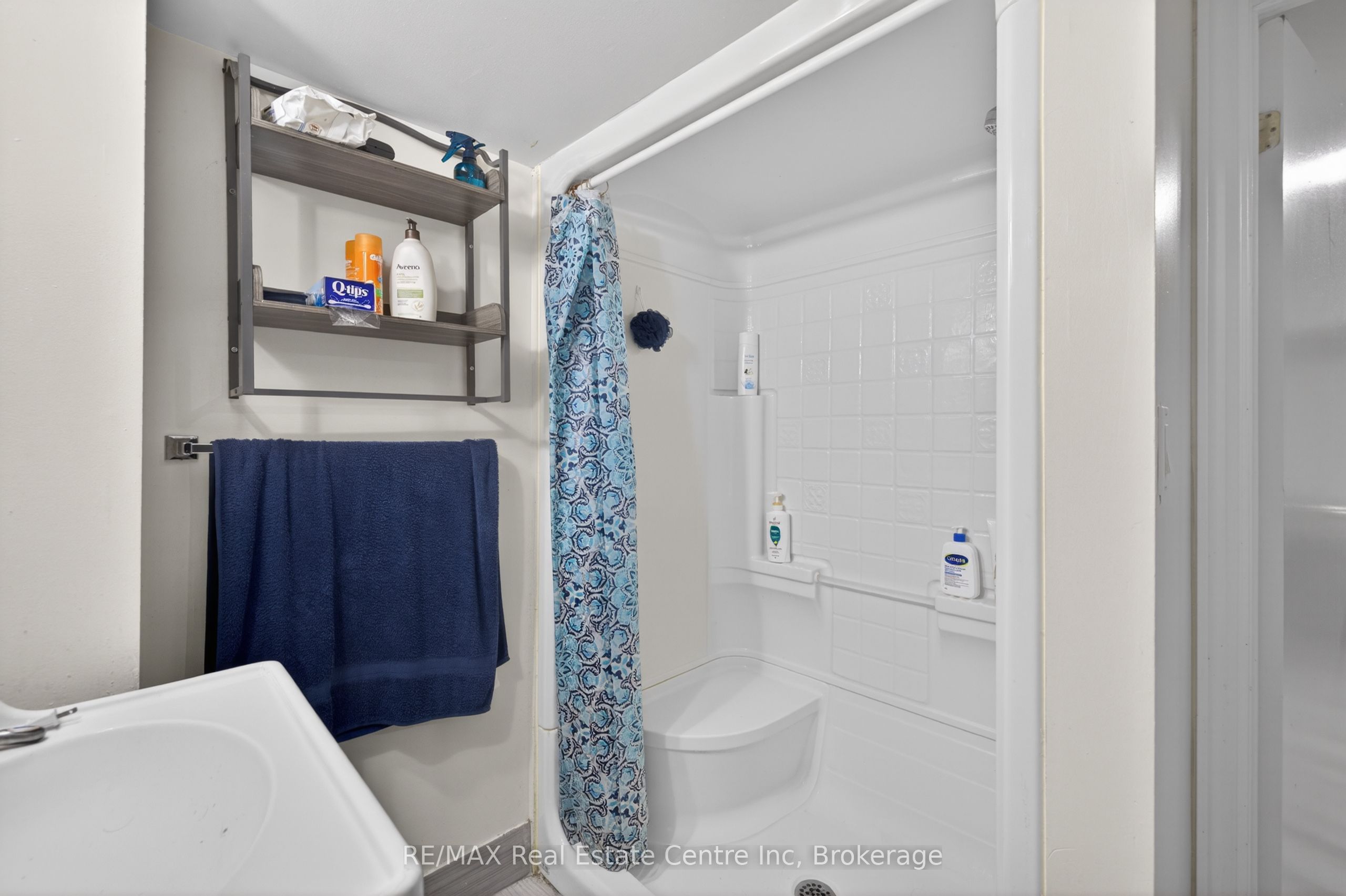 137 Dovercliffe Road Property Photo 31