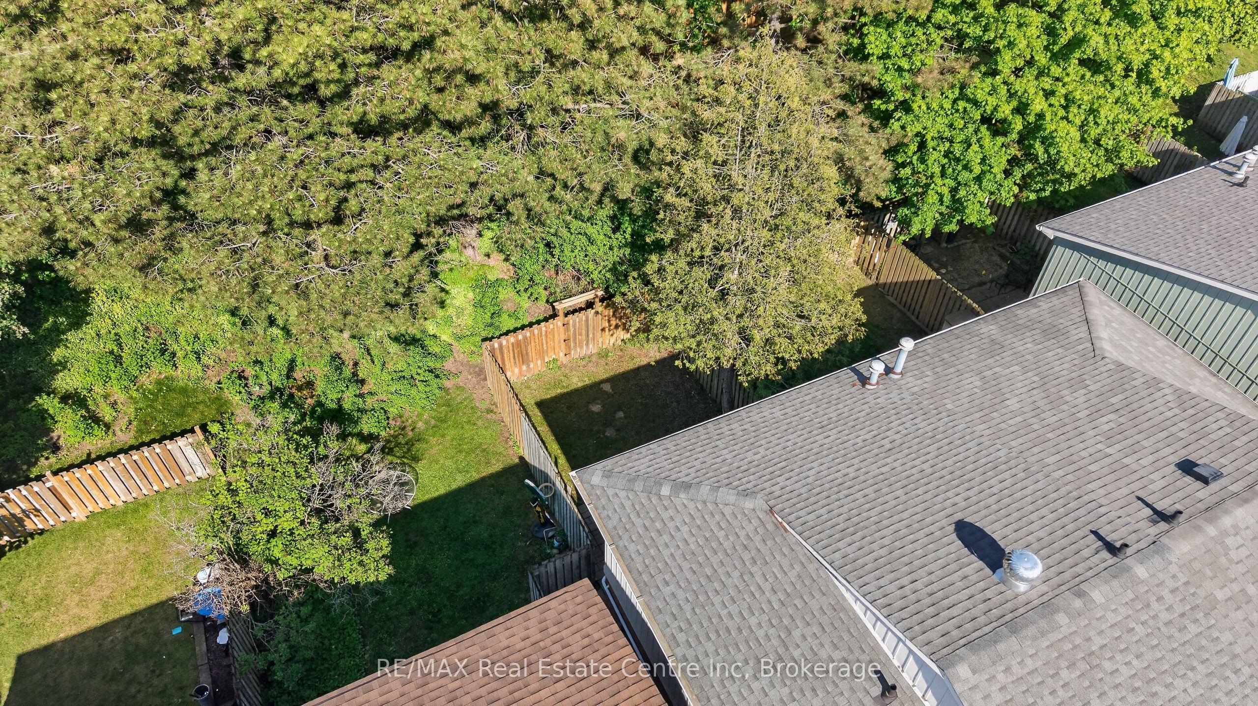 137 Dovercliffe Road Property Photo 37