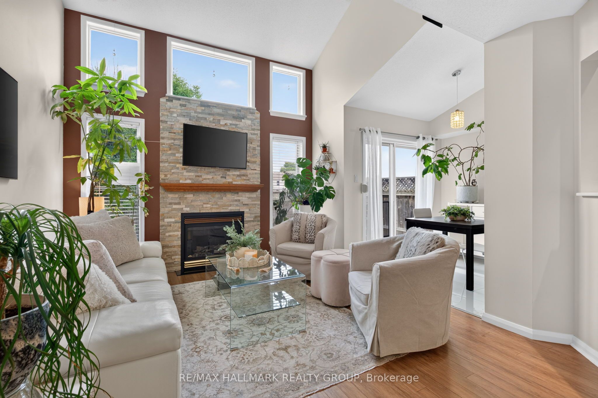 63 Palmadeo Drive Property Photo 10