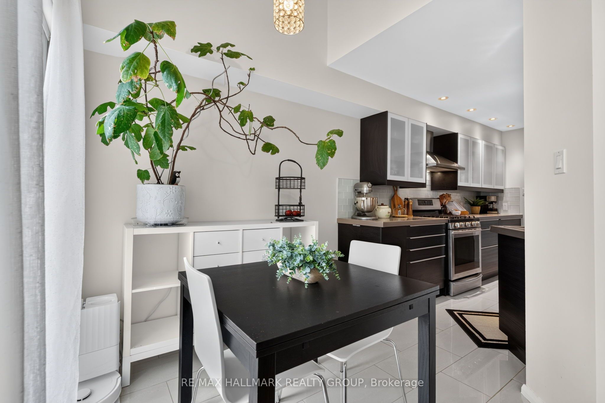 63 Palmadeo Drive Property Photo 15