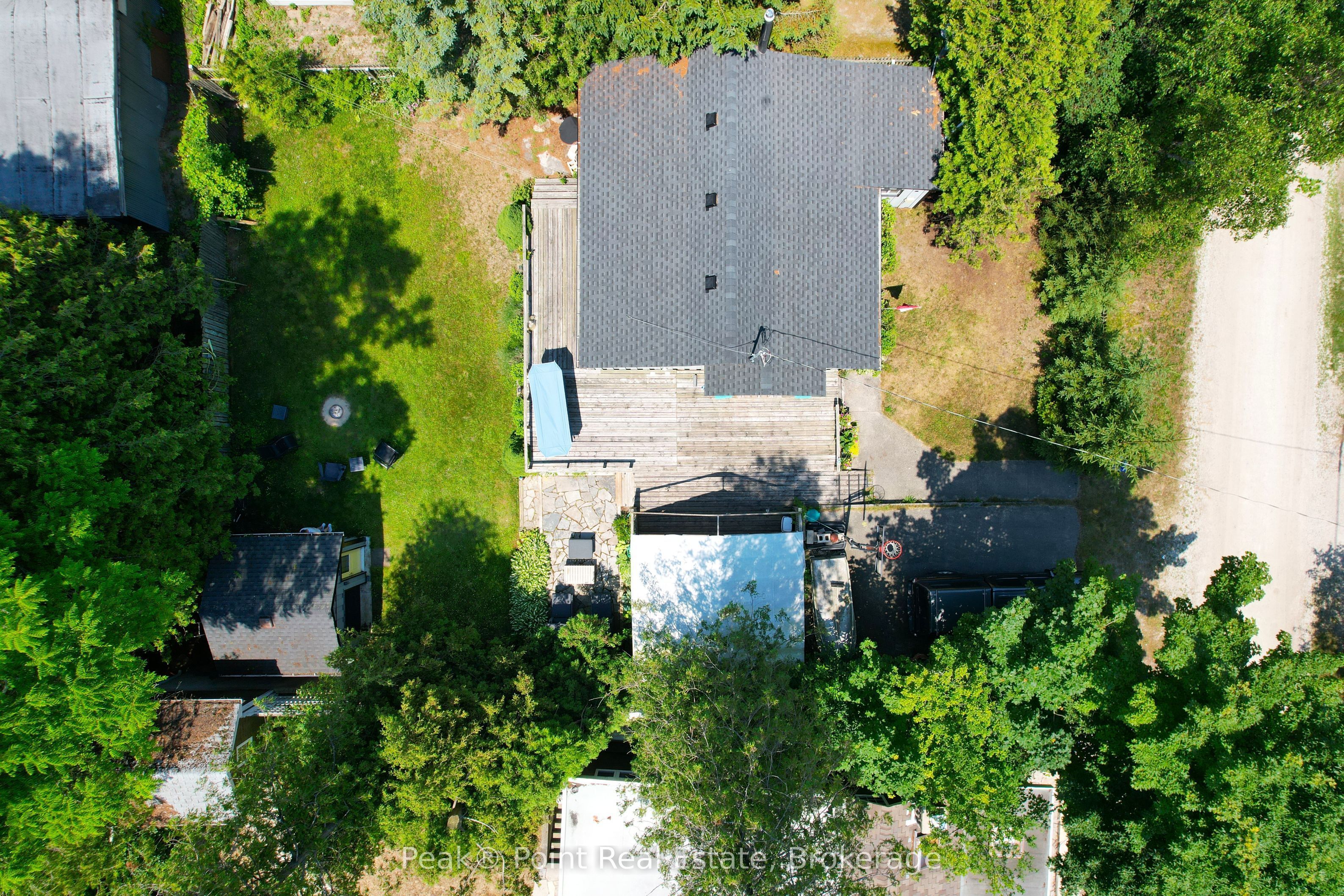 36 Barrie Avenue Property Photo 9