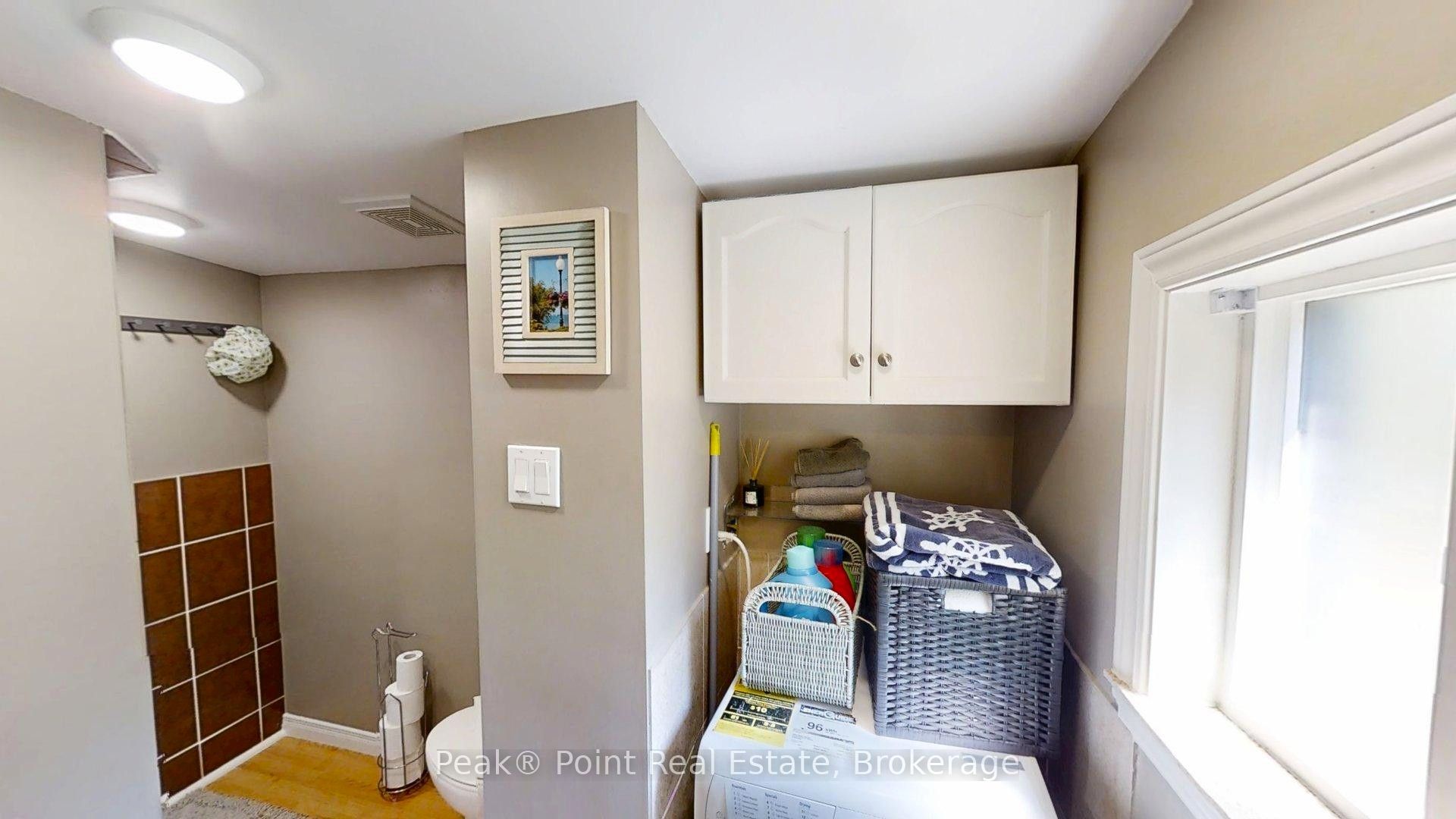 36 Barrie Avenue Property Photo 26