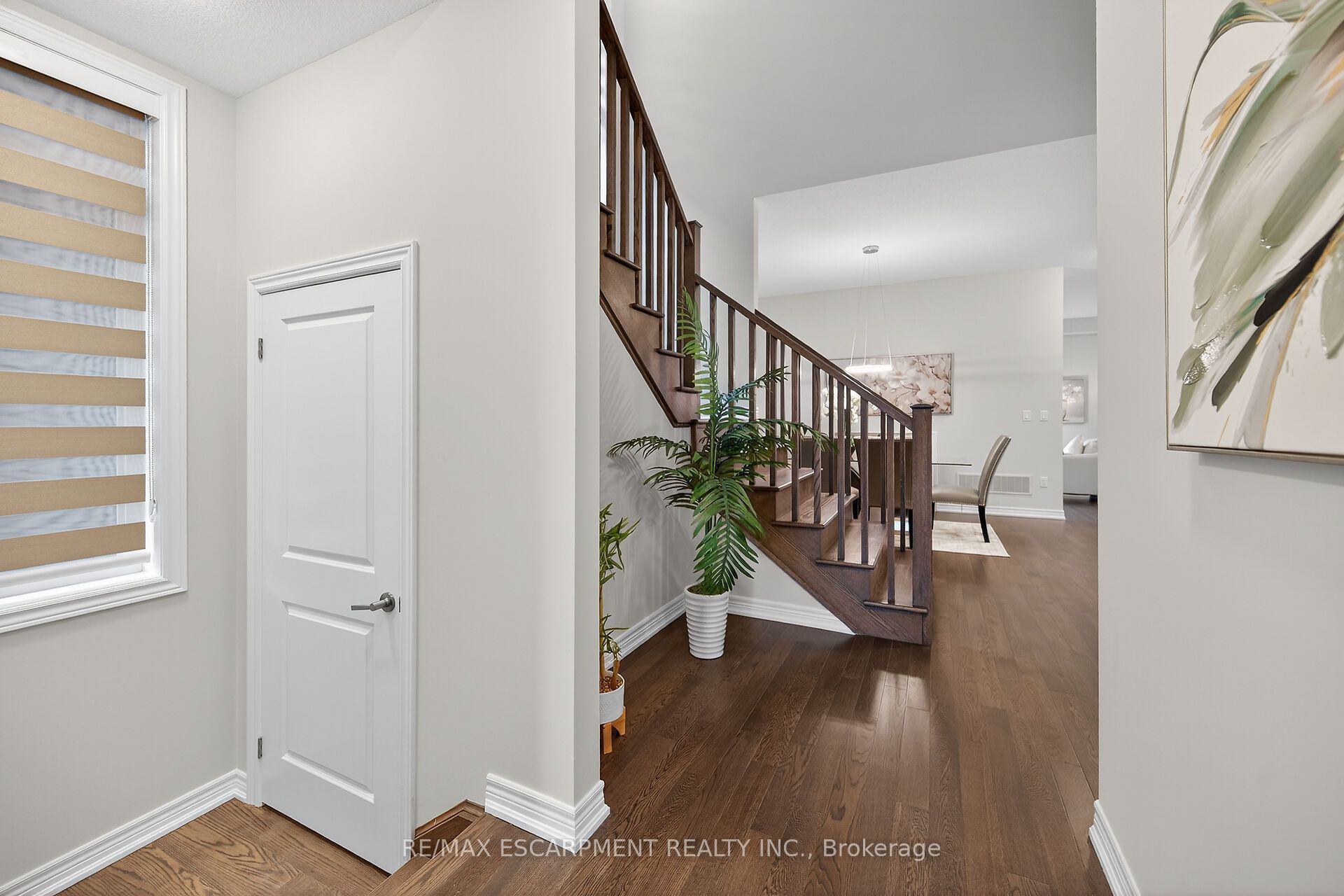67 Starfire Crescent Property Photo 3