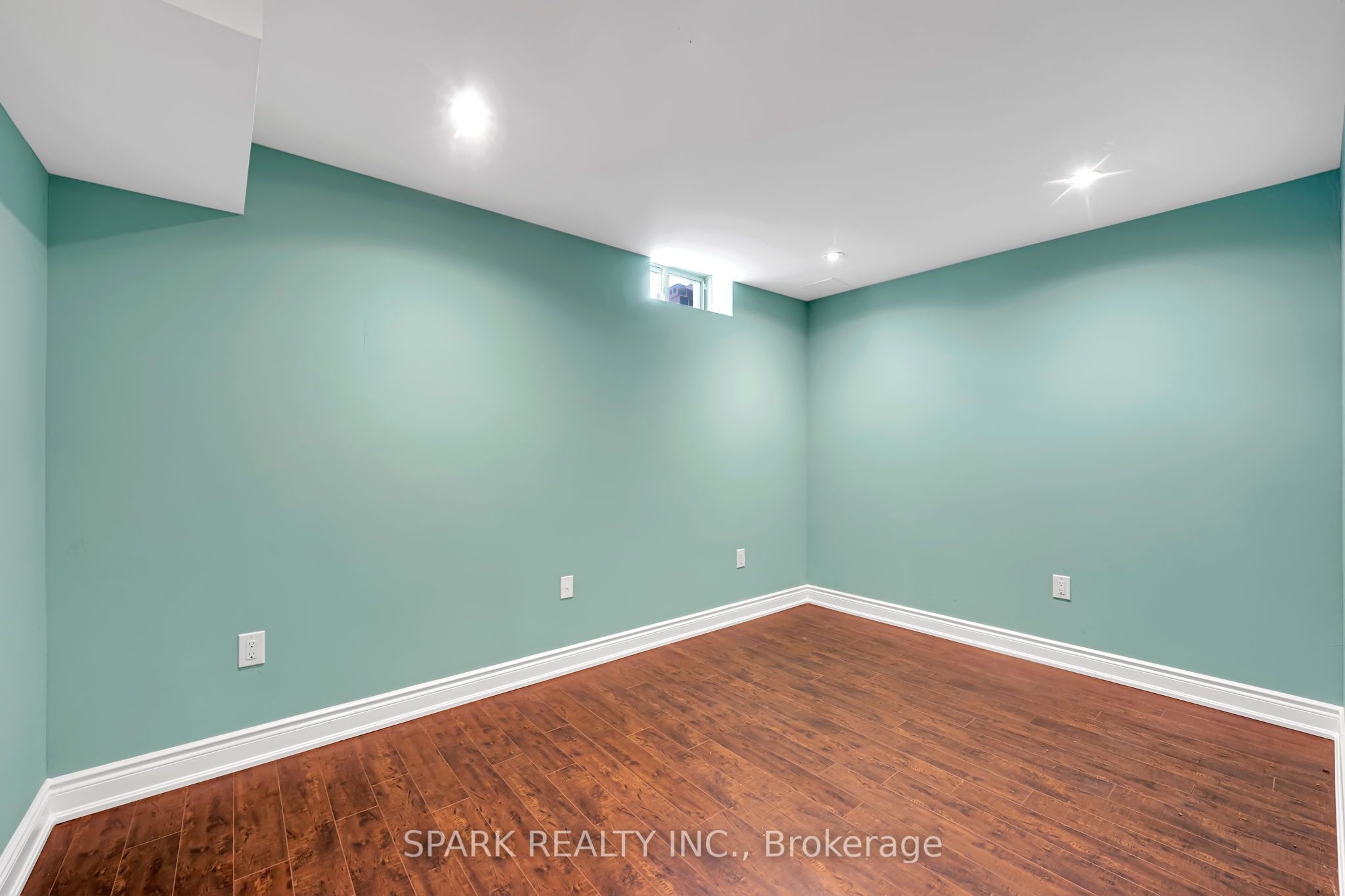 4 Cutts Crescent Property Photo 18