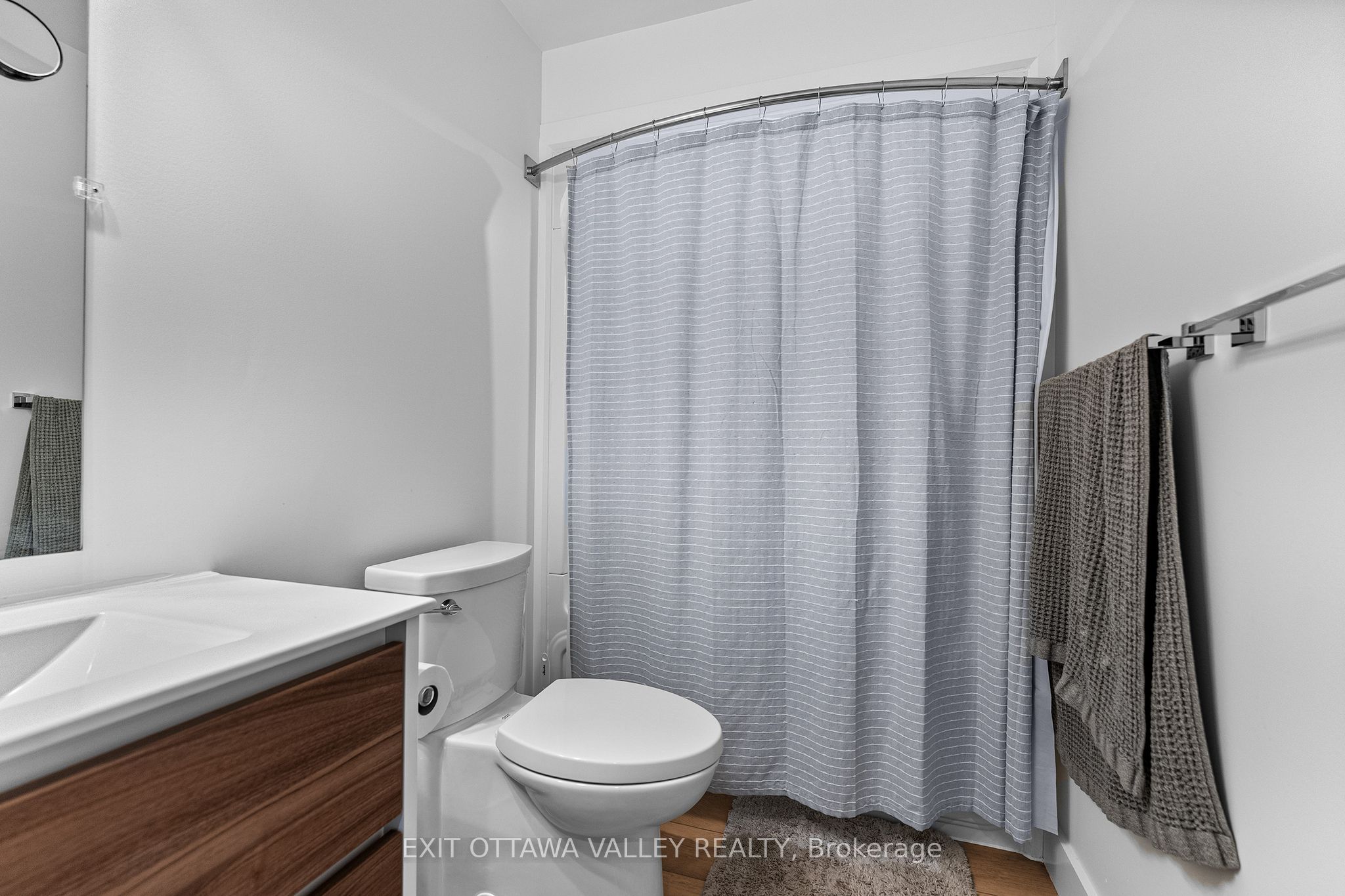 502b Macgregor Bay Trail Property Photo 29