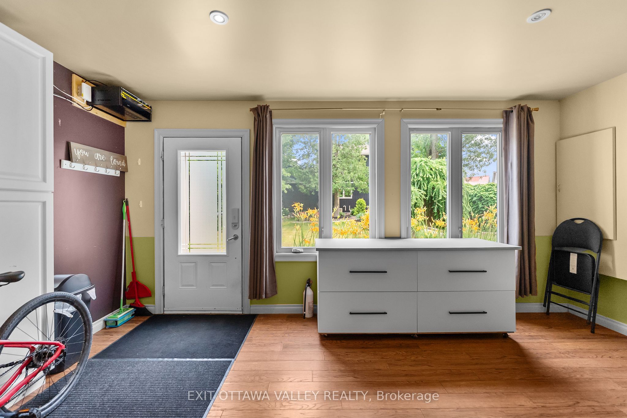 502b Macgregor Bay Trail Property Photo 34