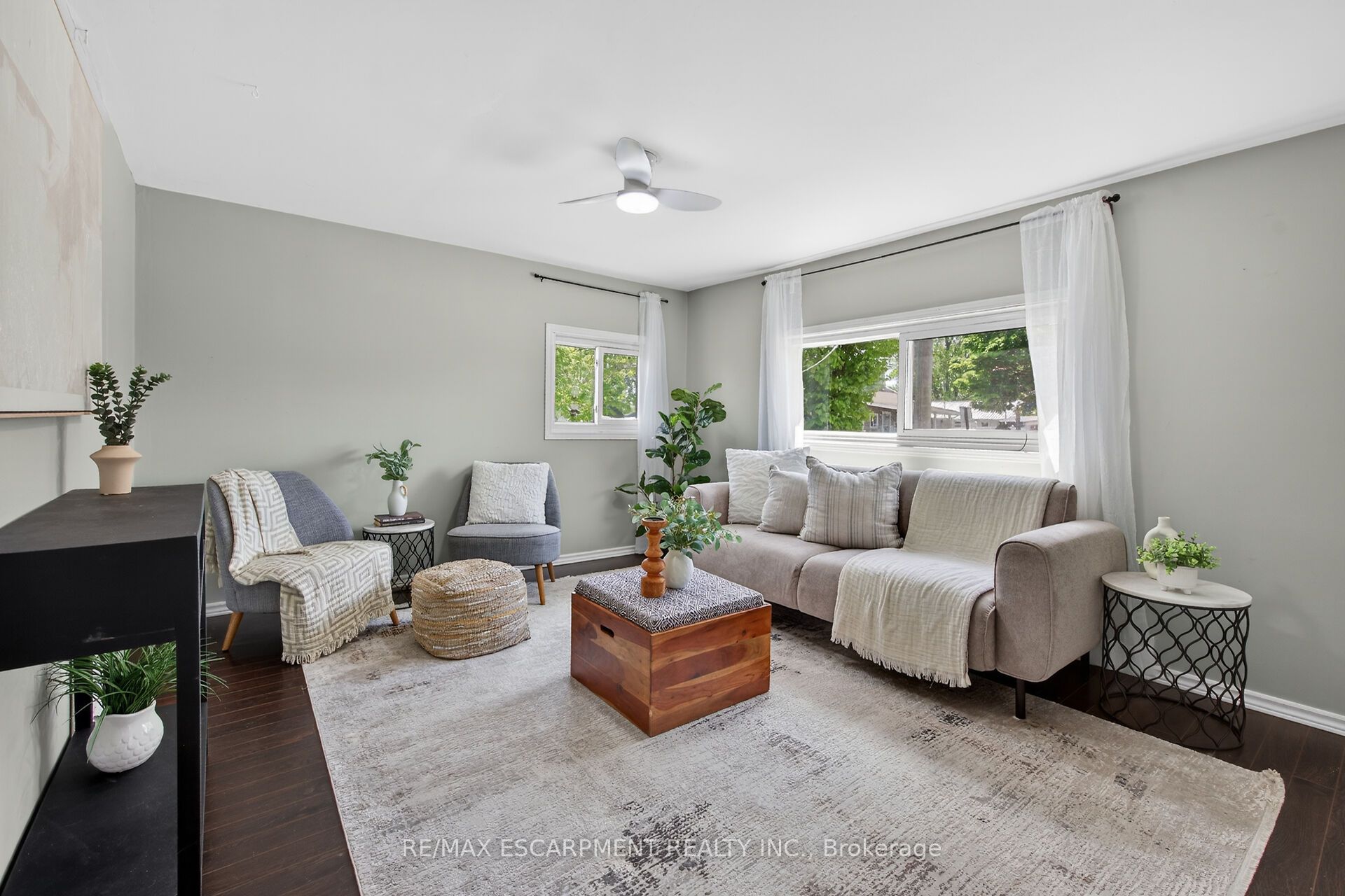 3824 Roxborough Avenue Property Photo 10