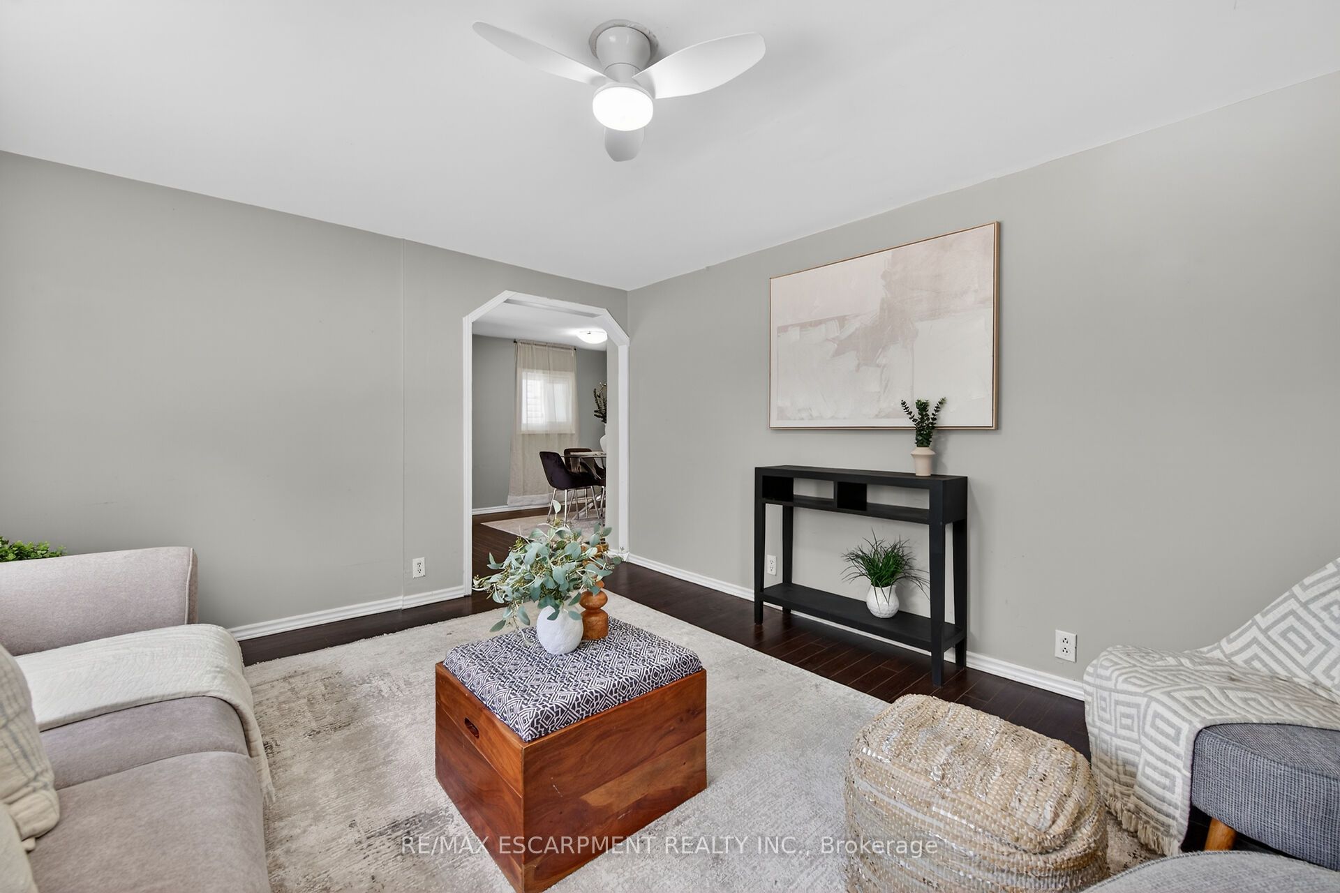 3824 Roxborough Avenue Property Photo 13