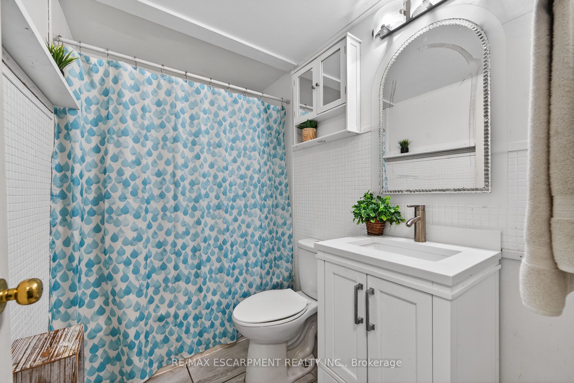 3824 Roxborough Avenue Property Photo 22