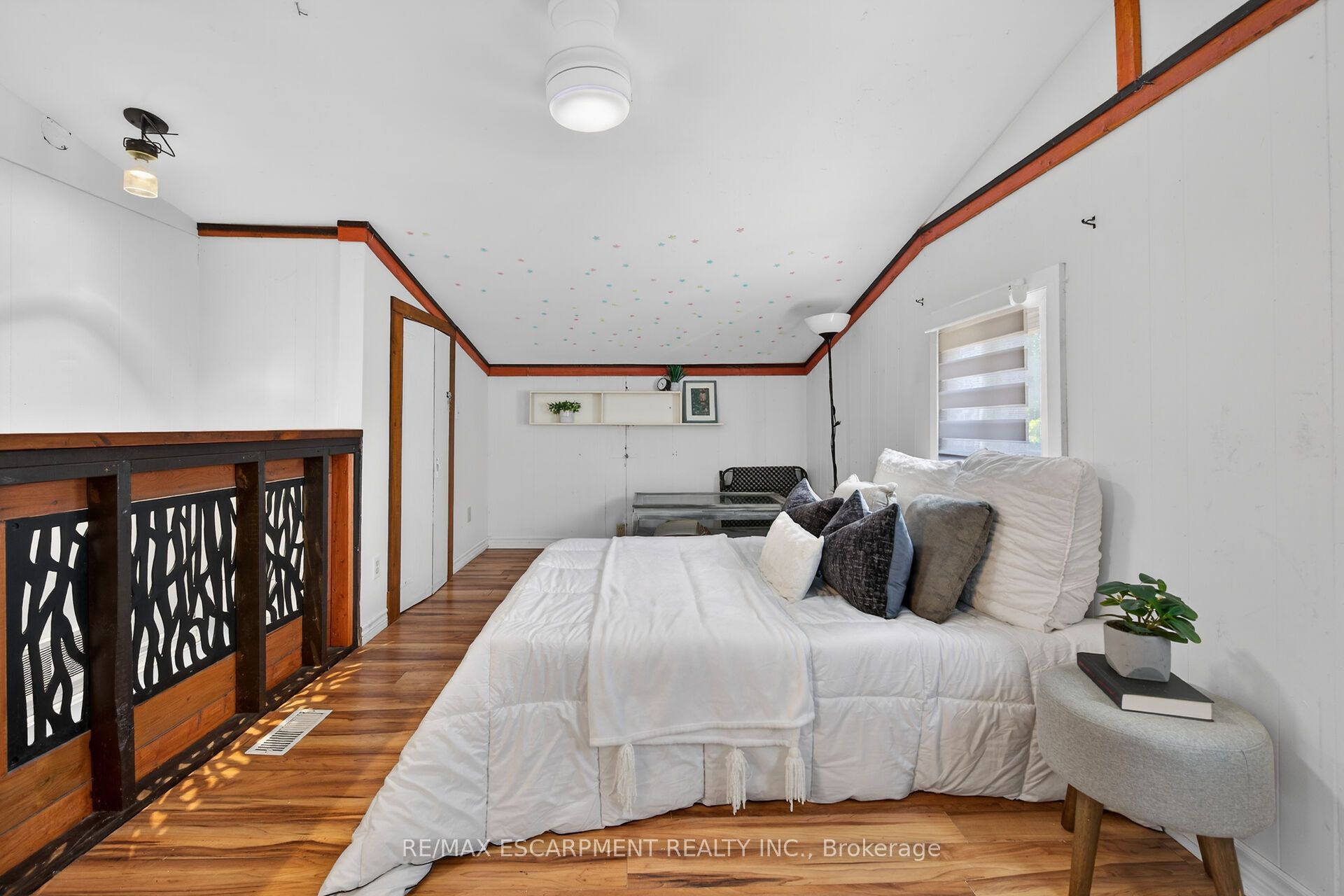 3824 Roxborough Avenue Property Photo 40