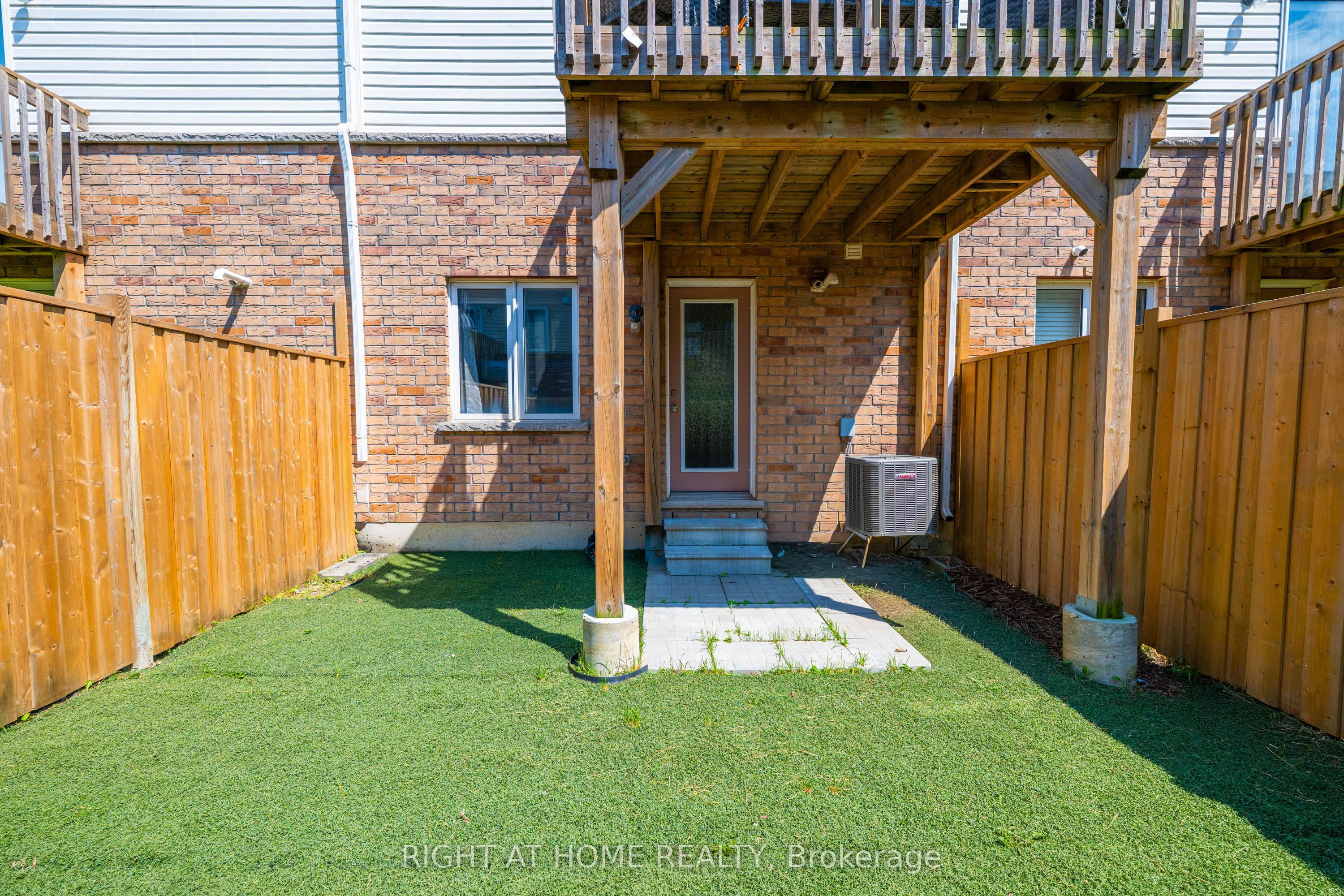 8 Kenridge Terrace Property Photo 40