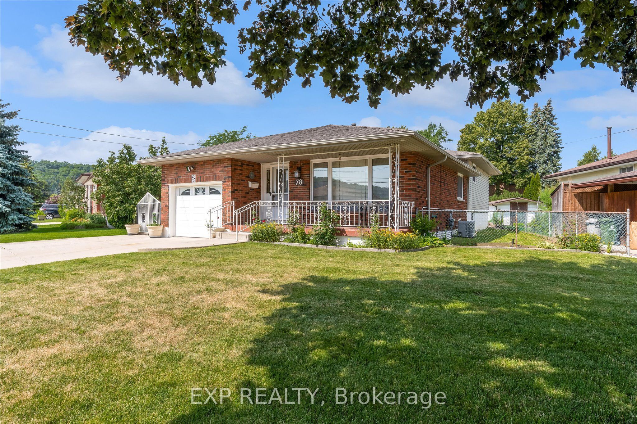 78 Glen Valley Drive Property Photo 3