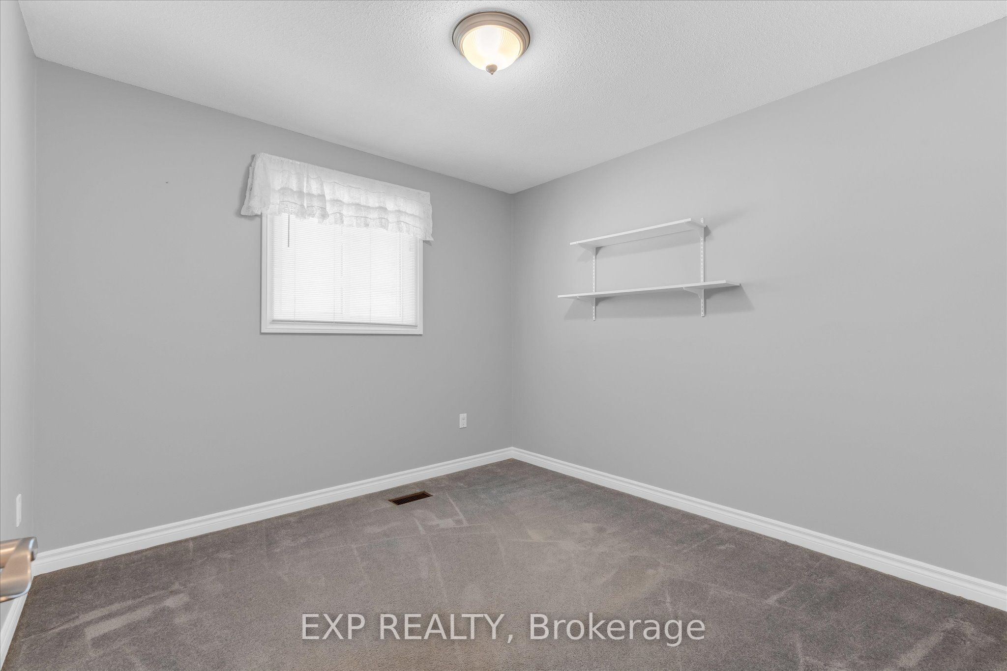 78 Glen Valley Drive Property Photo 21