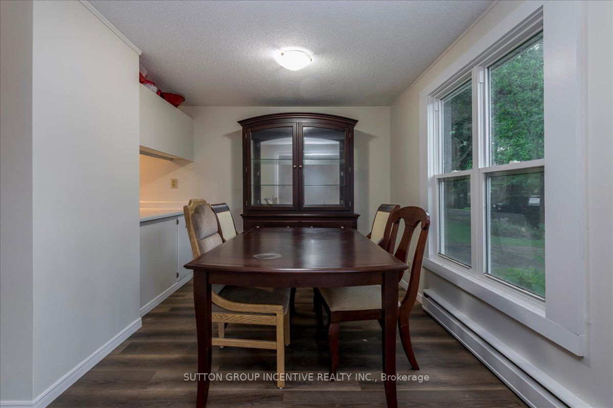 159 Toronto Street Property Photo 9