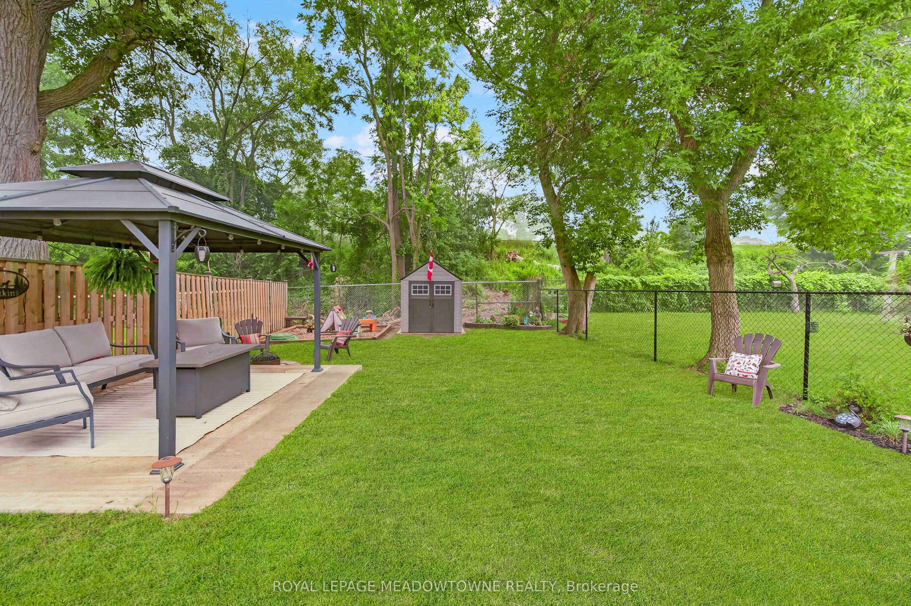 11 Stirton Avenue Property Photo 46
