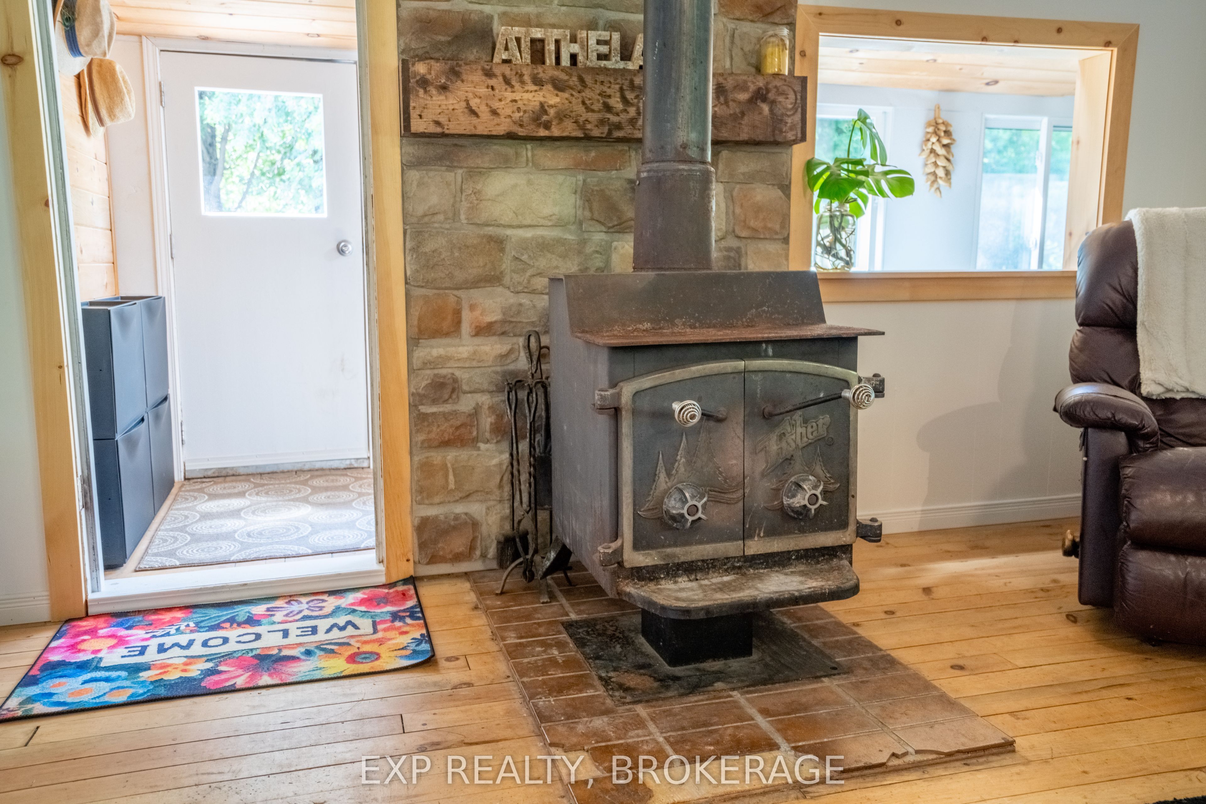 1026 Arcol Road Property Photo 17